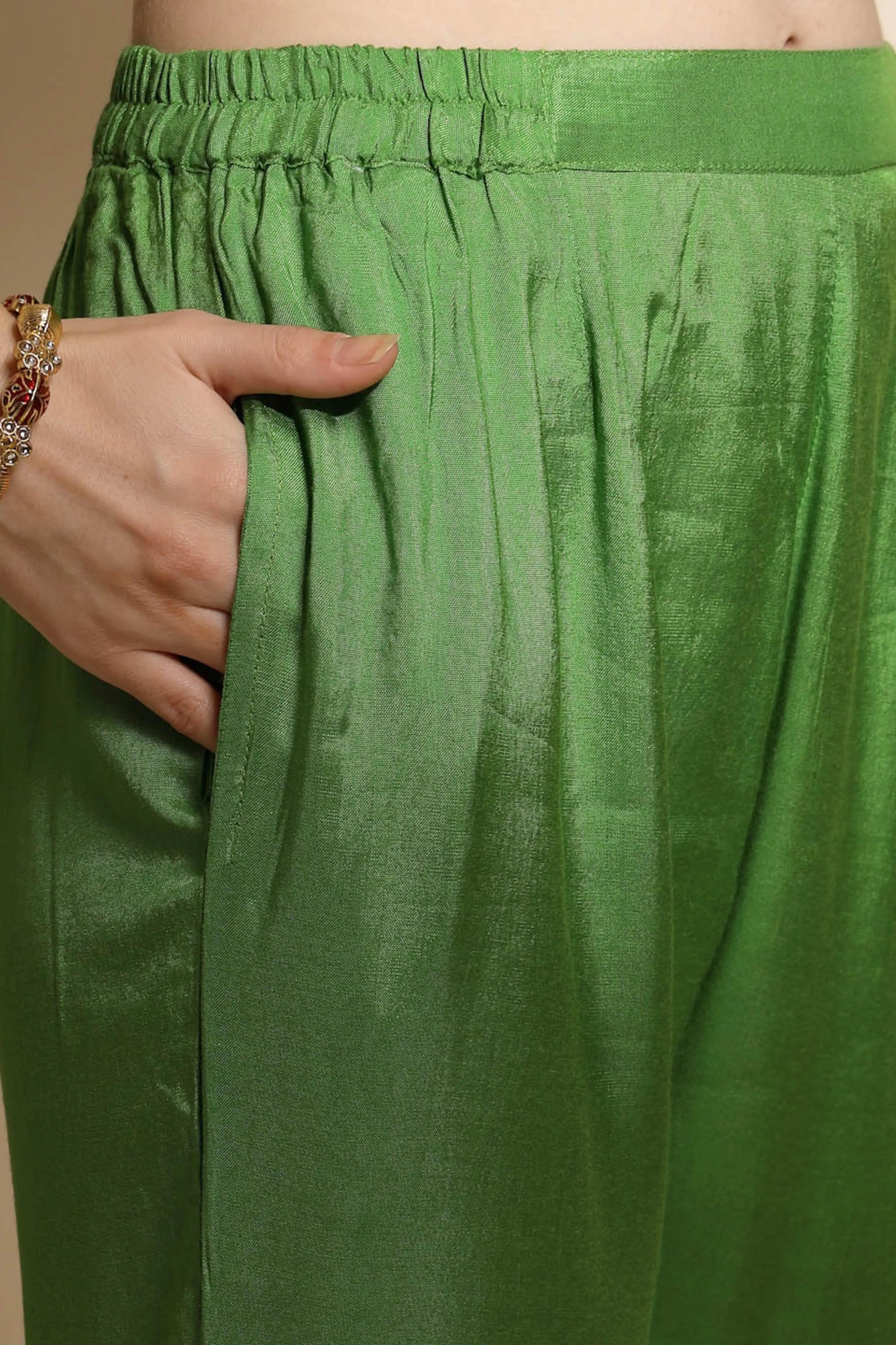 Green Foil Printed Silk Suit Set - Global Republic