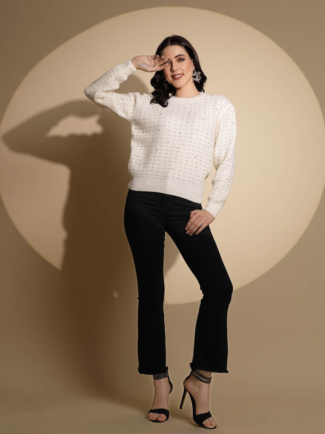 Off White Solid Knitted Pullover - Global Republic