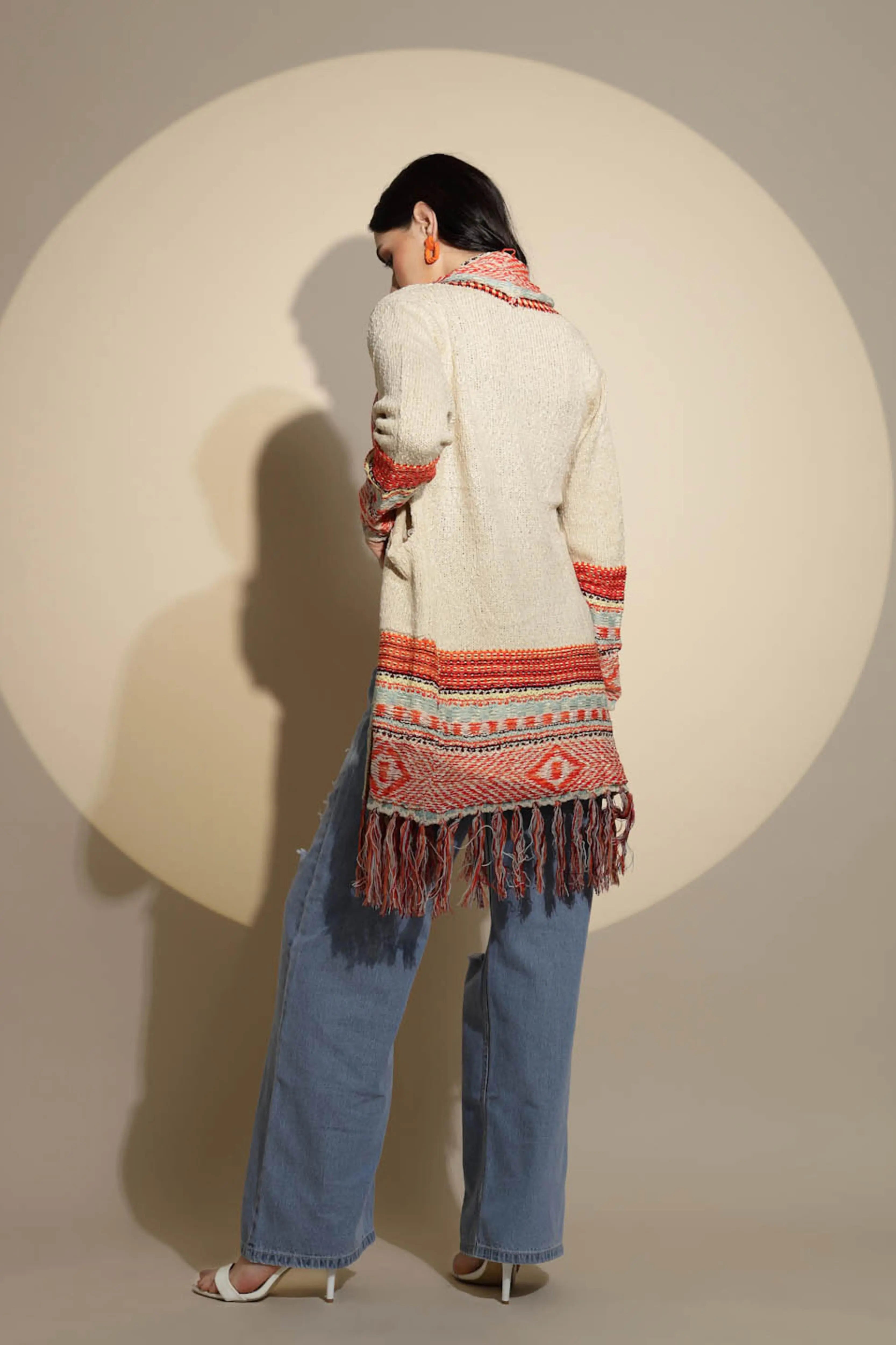 Beige Geometric Print Full Sleeve Collared Neck Knitted Shrug - Global Republic