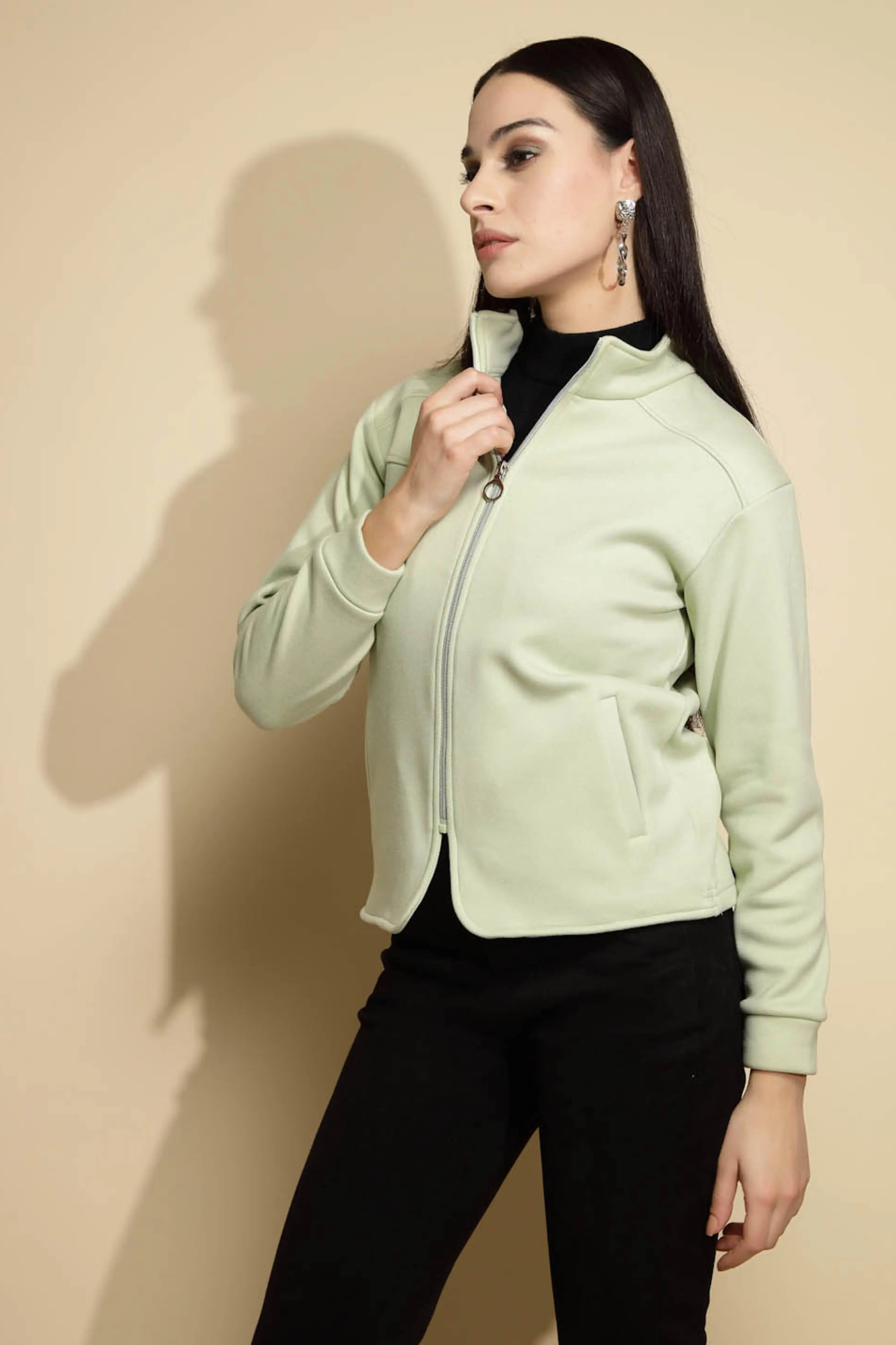 Green Solid Full Sleeve Turtle Neck Fleece Sweatshirt - Global Republic