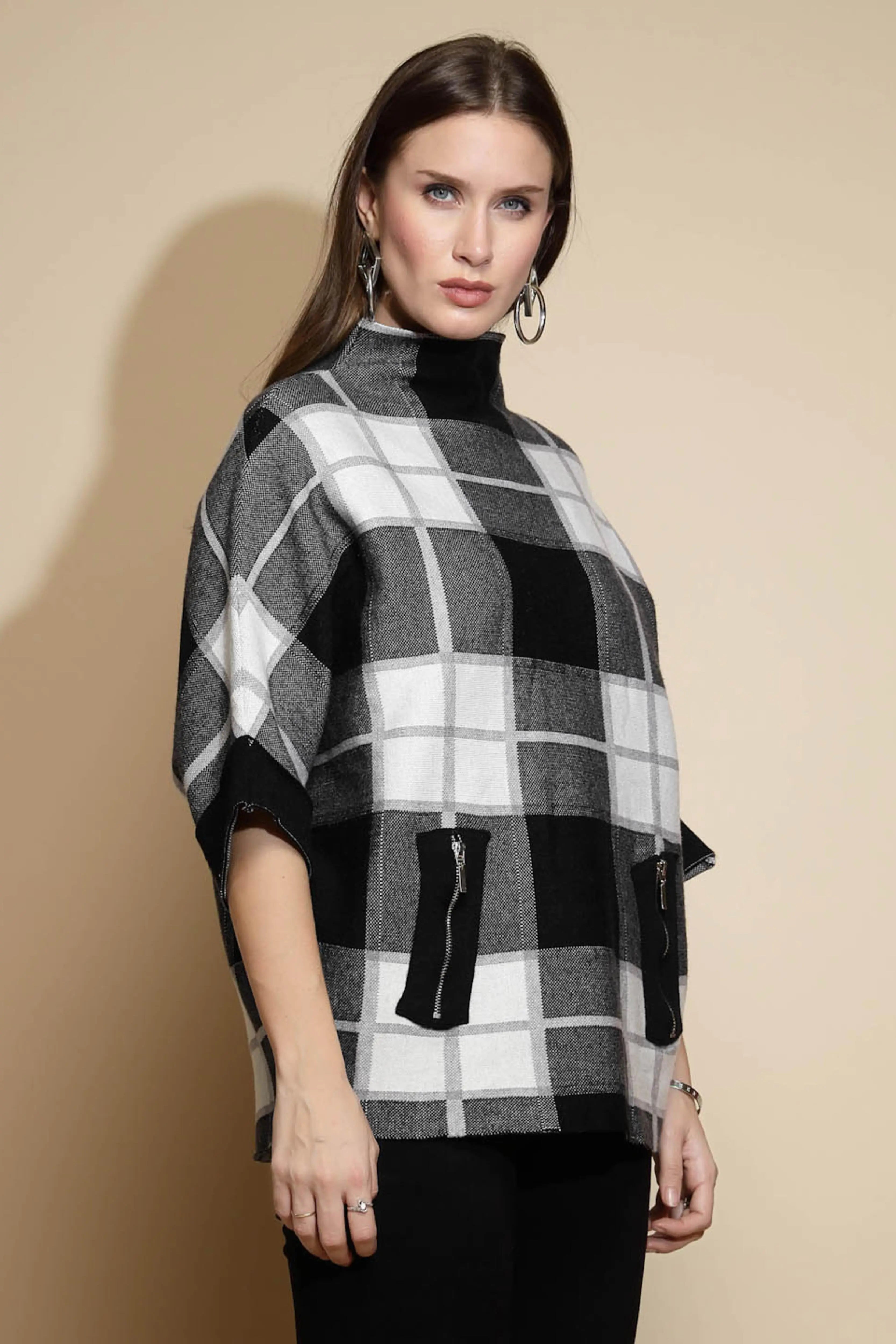 Monochrome Check Acrylic Pullover - Global Republic