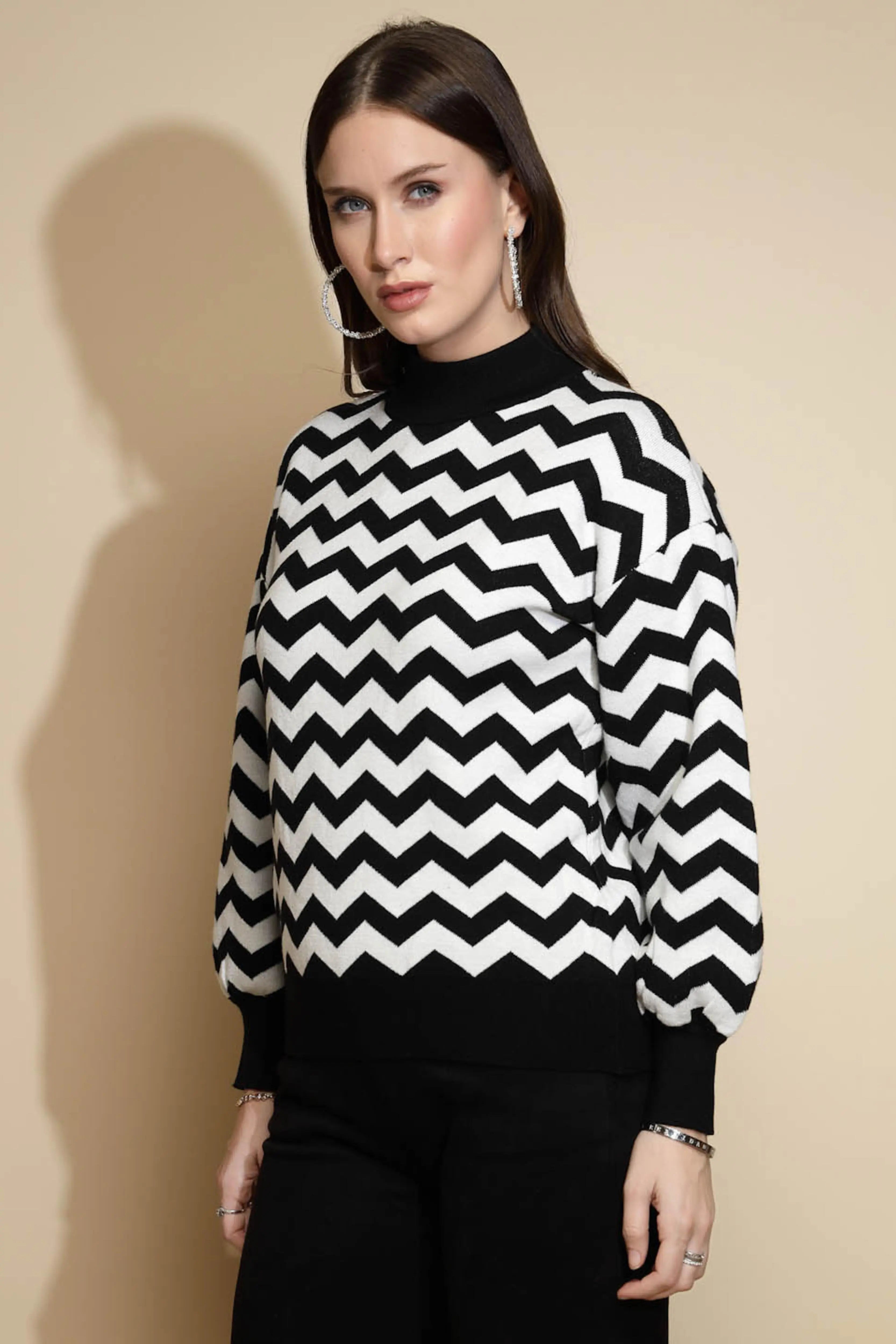 Black Geometric print Full Sleeve Turtle Neck Acrylic Pullover Sweater - Global Republic