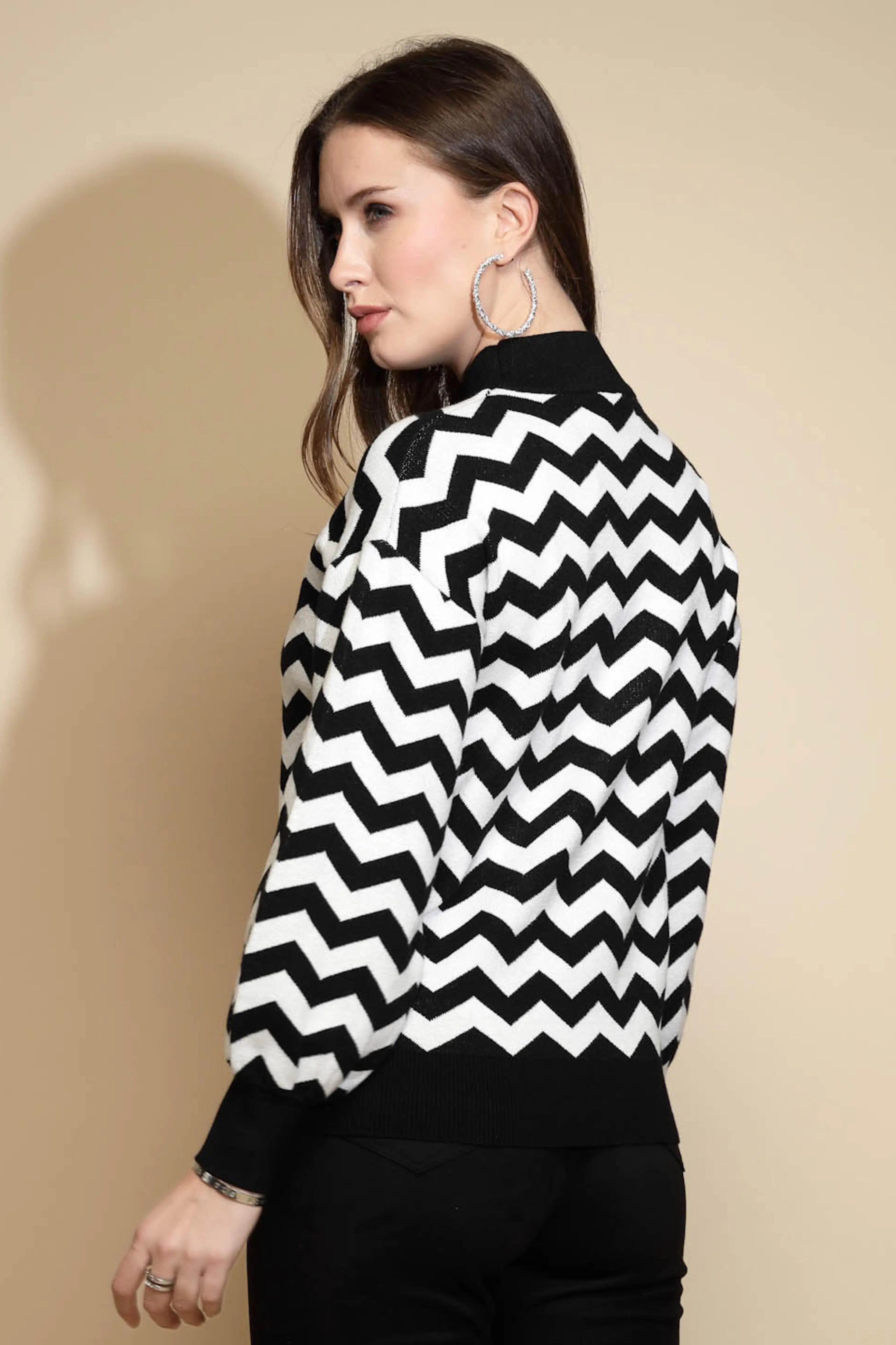 Black Geometric Print Acrylic Pullover - Global Republic