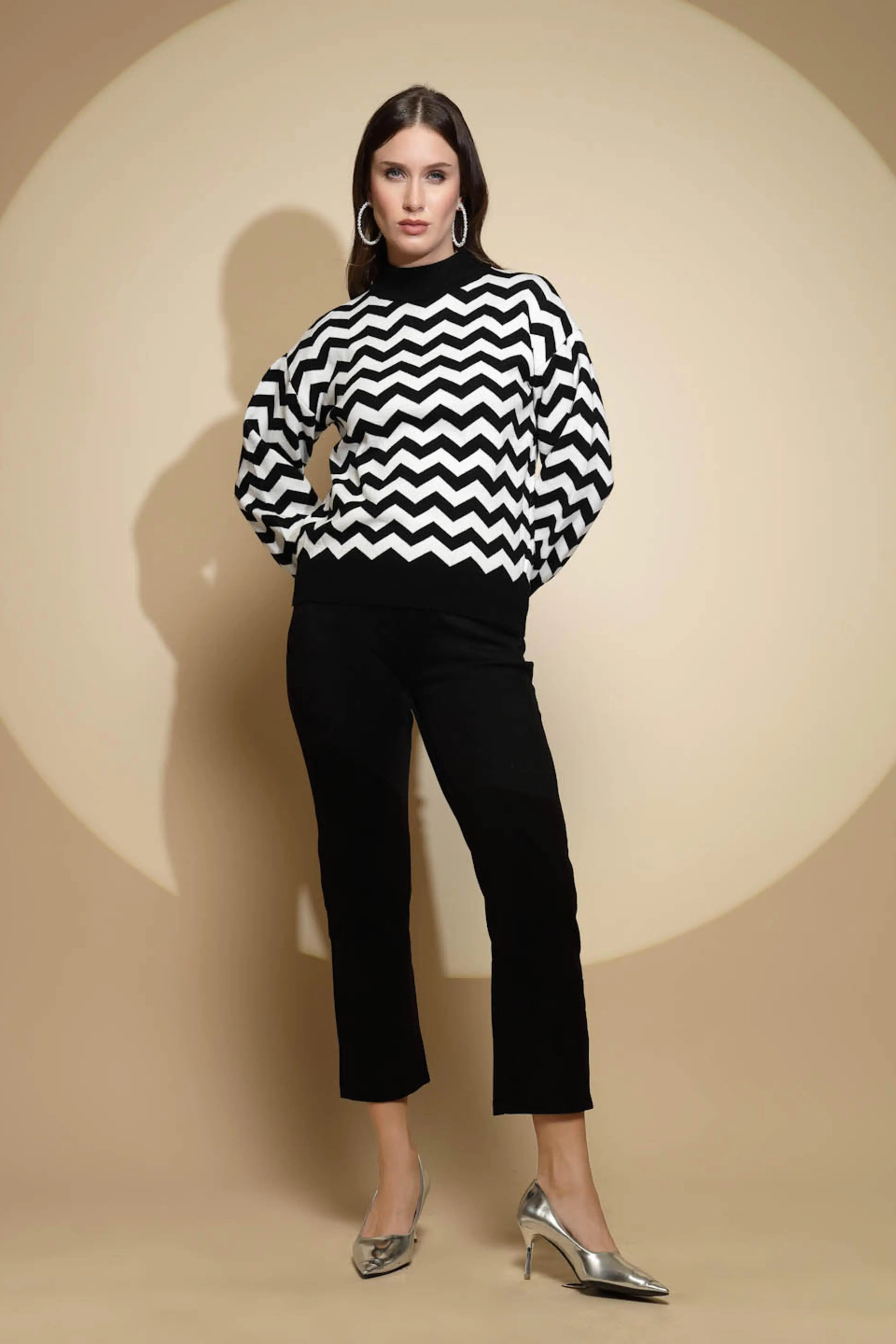 Black Geometric Print Acrylic Pullover - Global Republic