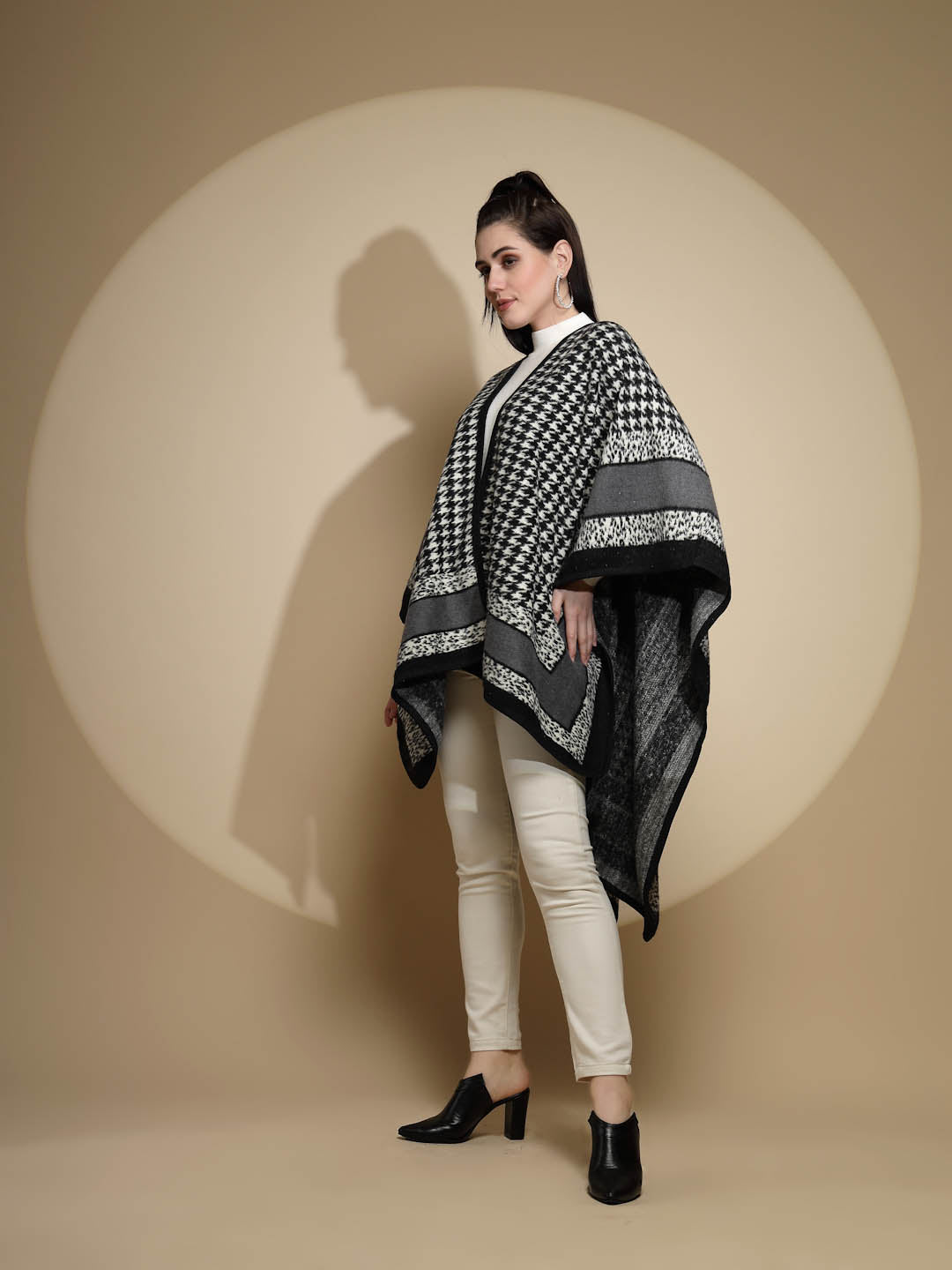 Black Check Print Acrylic Cape - Global Republic