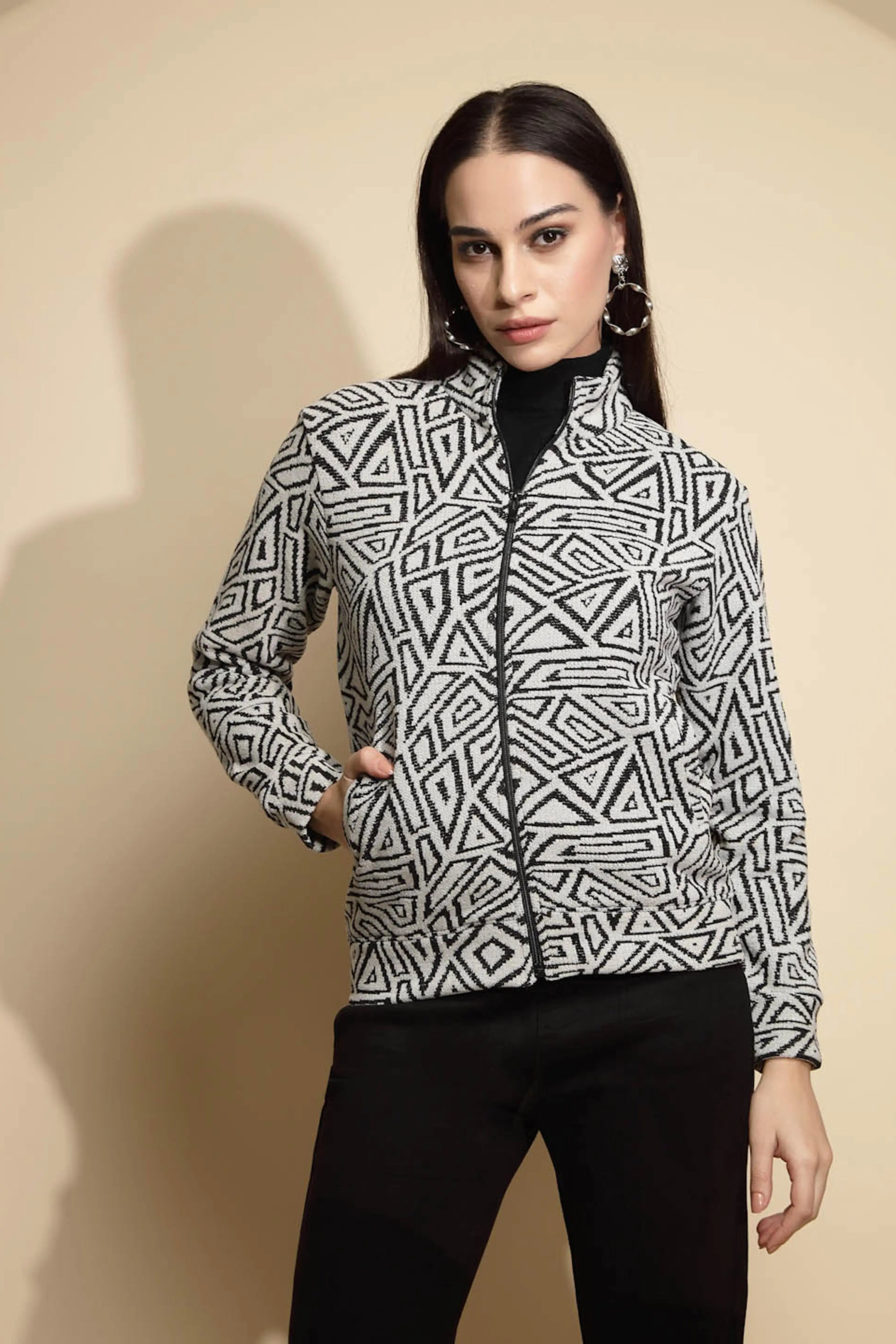 Monochrome Geometric Acrylic Sweatshirt - Global Republic