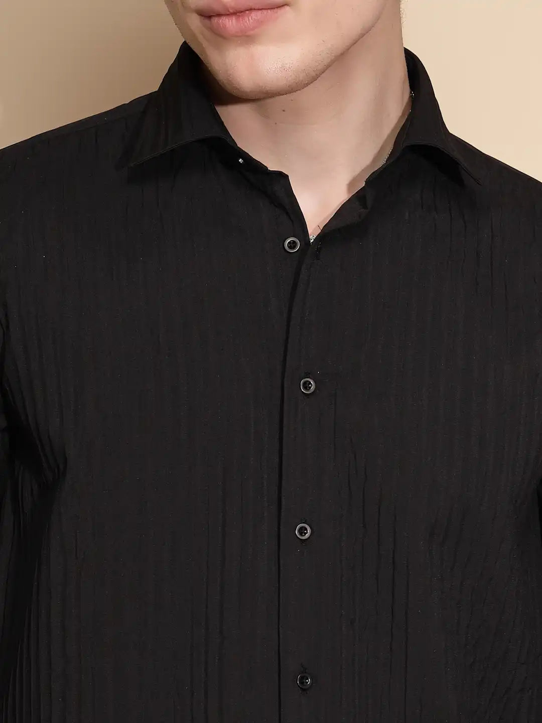 Men Black Solid Full Sleeve Collar Neck Polycotton Button Down Shirt