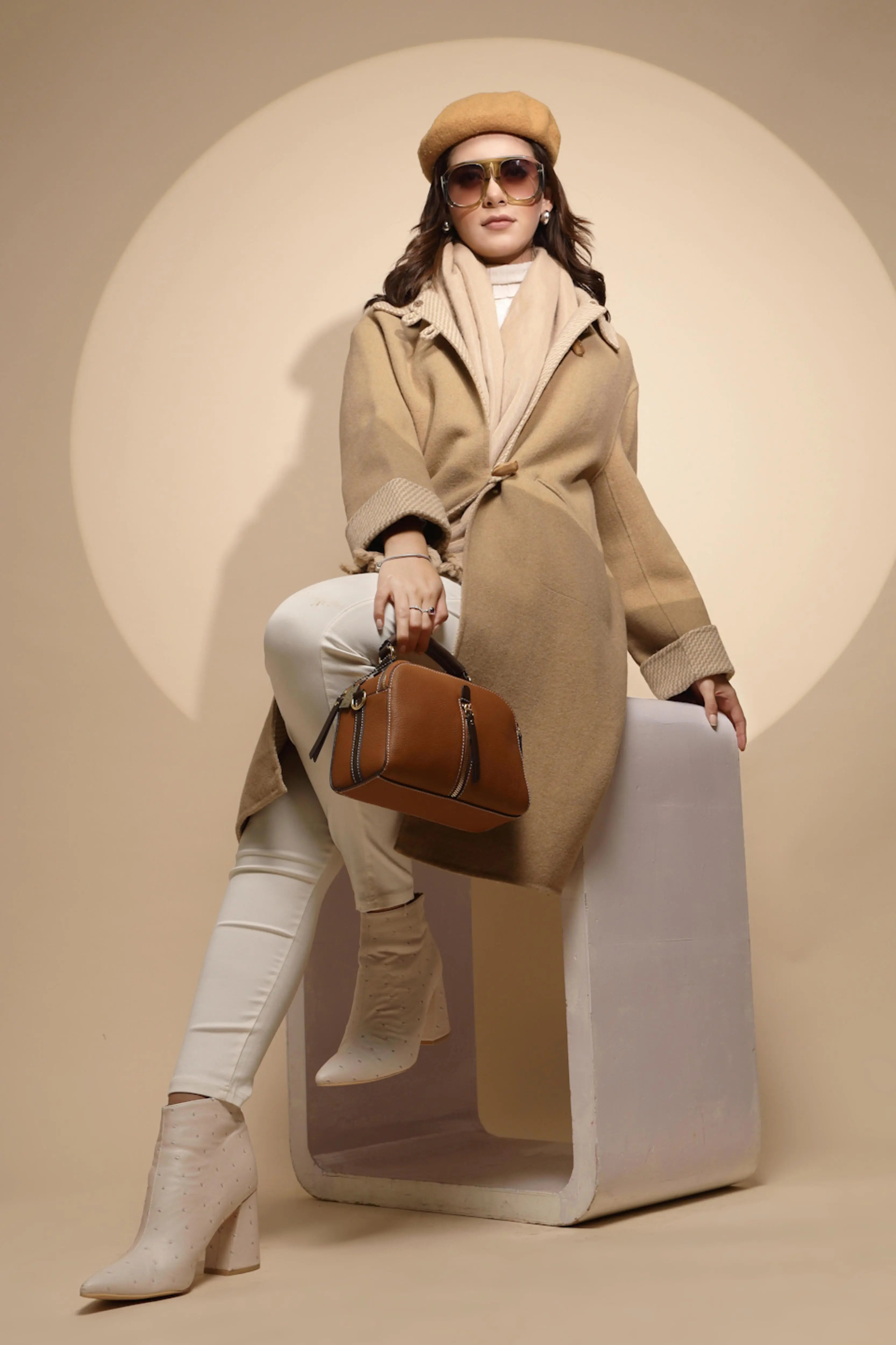 Beige Solid Collared Neck Full Sleeve Wool Coat