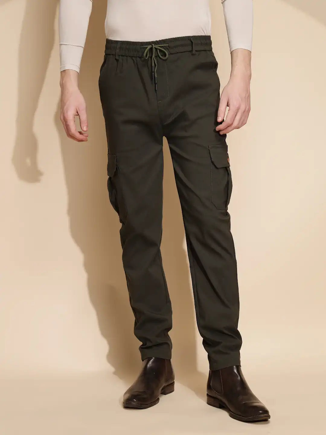 Men Olive Solid Mid Rise Cargo Pant - Global Republic