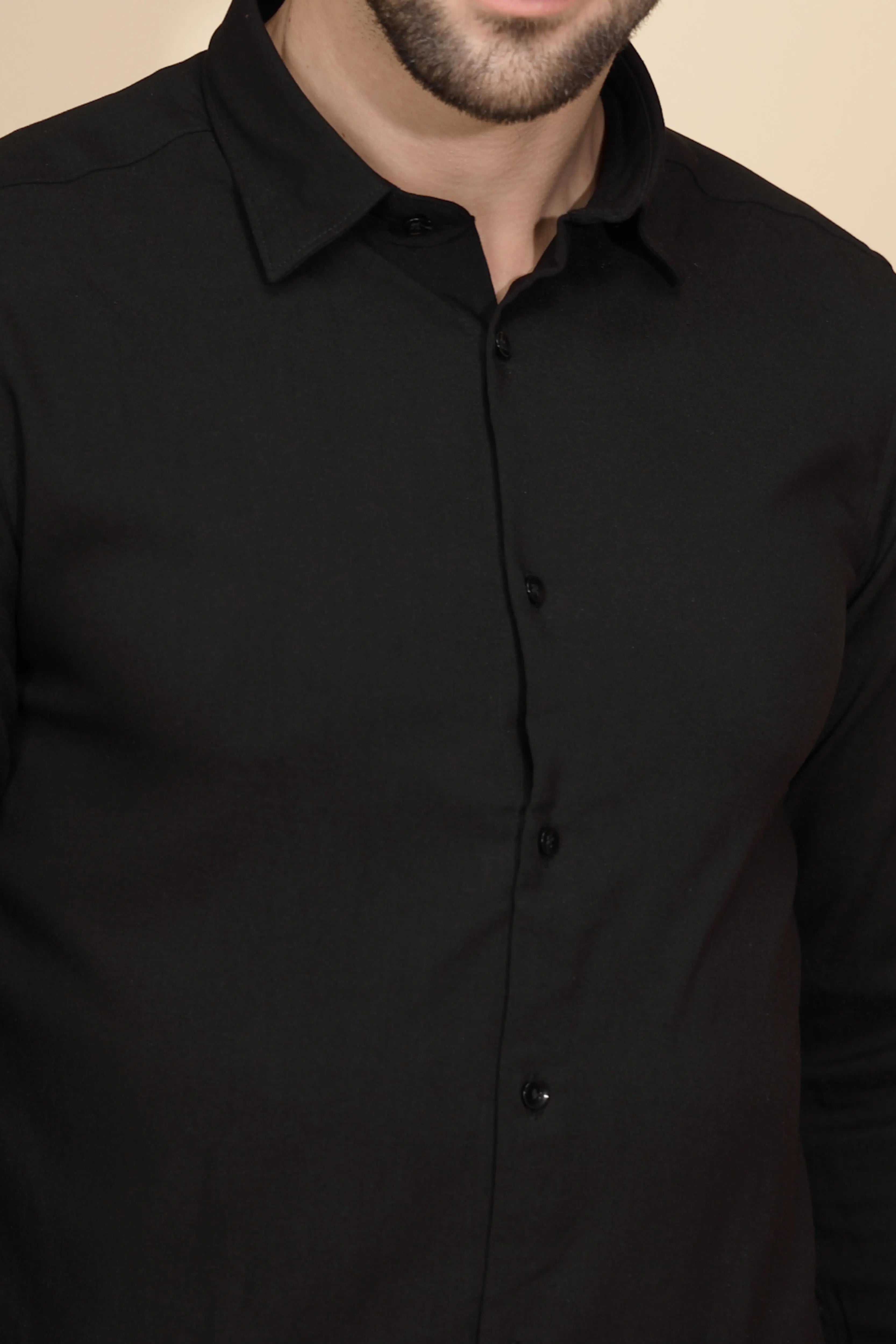 Black Tailored Fit Shirt For Men - Global Republic
