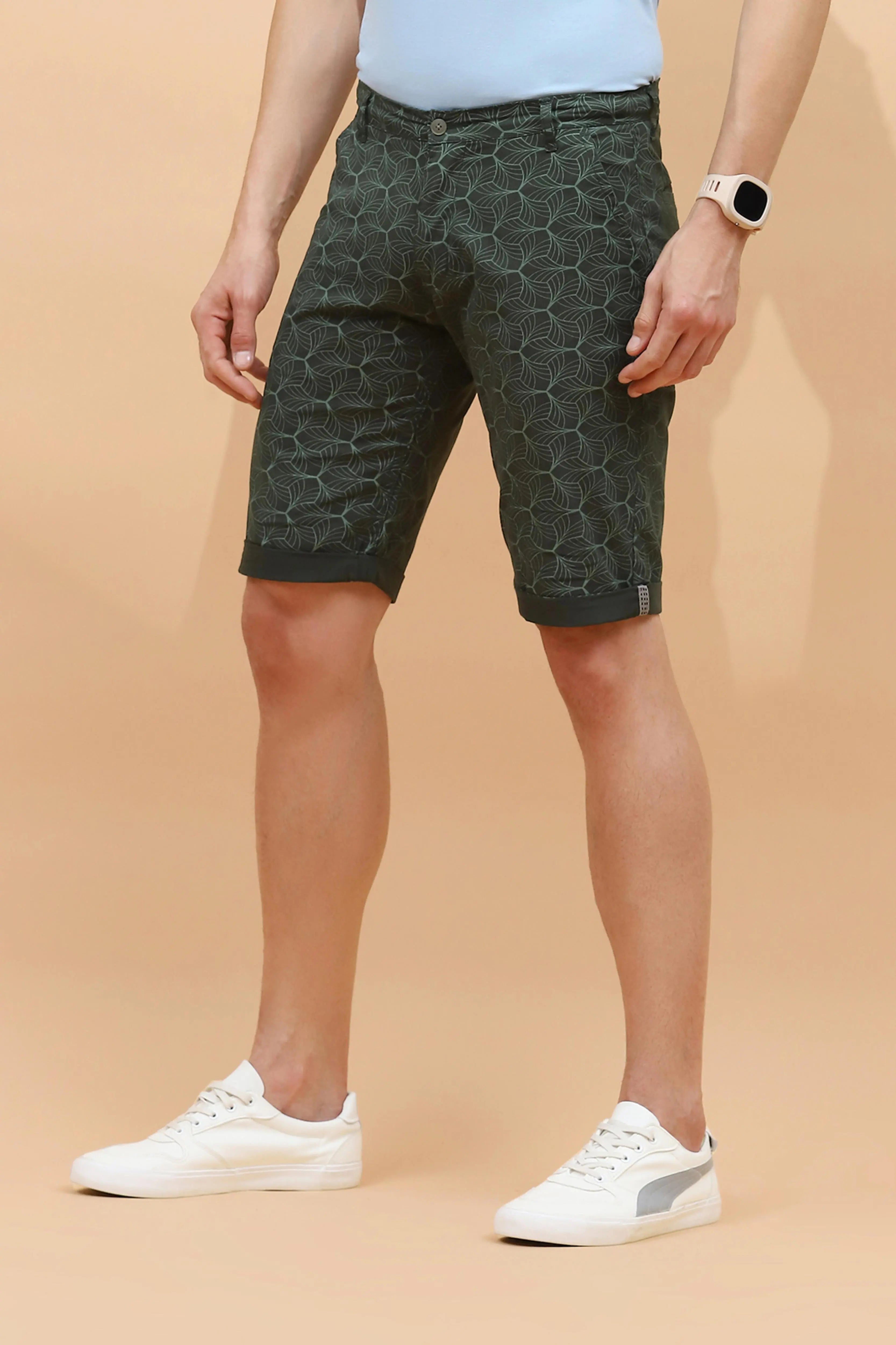 Olive Print Cotton Blend Regular Fit Shorts For Men - Global Republic