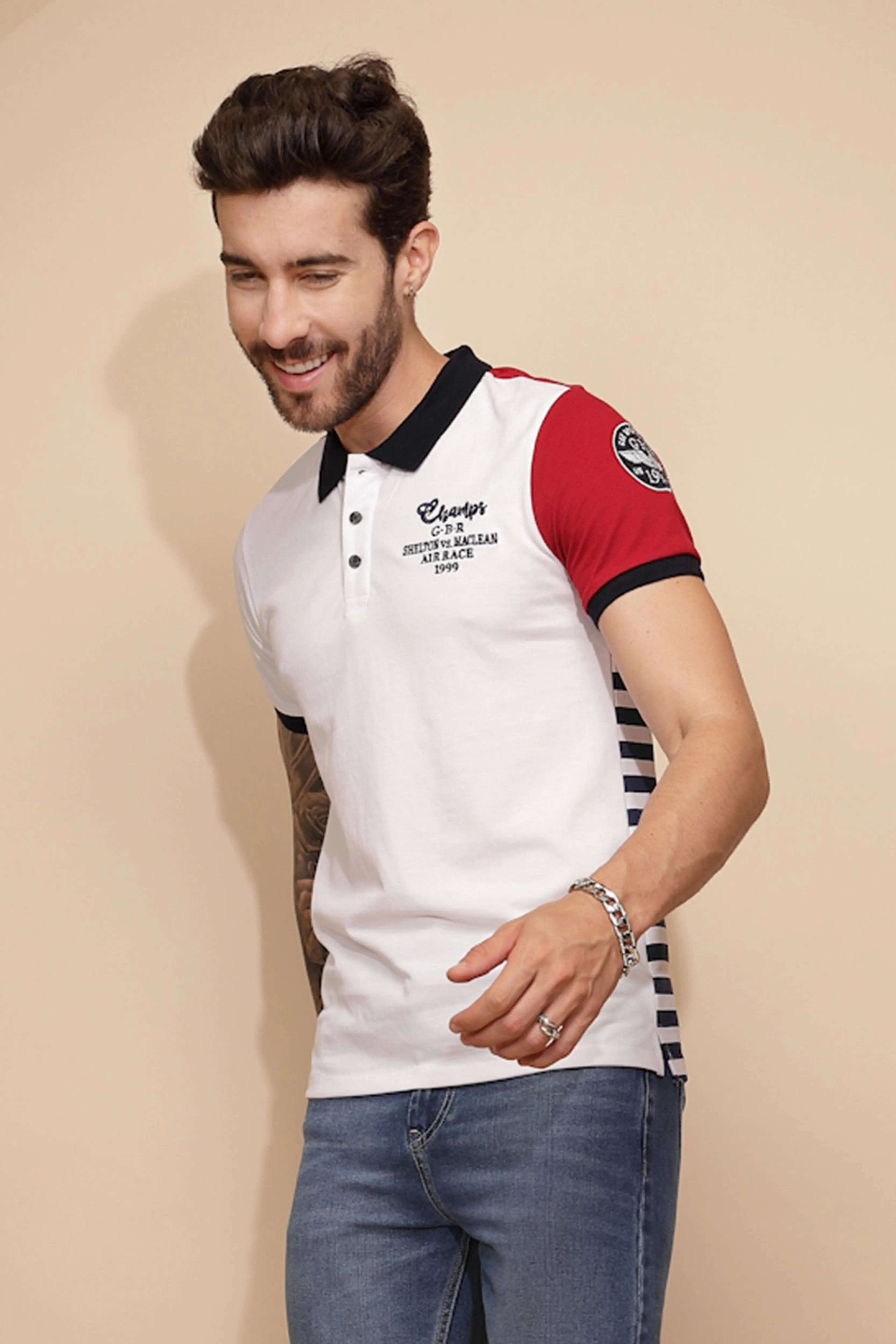 Red Cotton Blend Regular Fit T-Shirt For Men - Global Republic