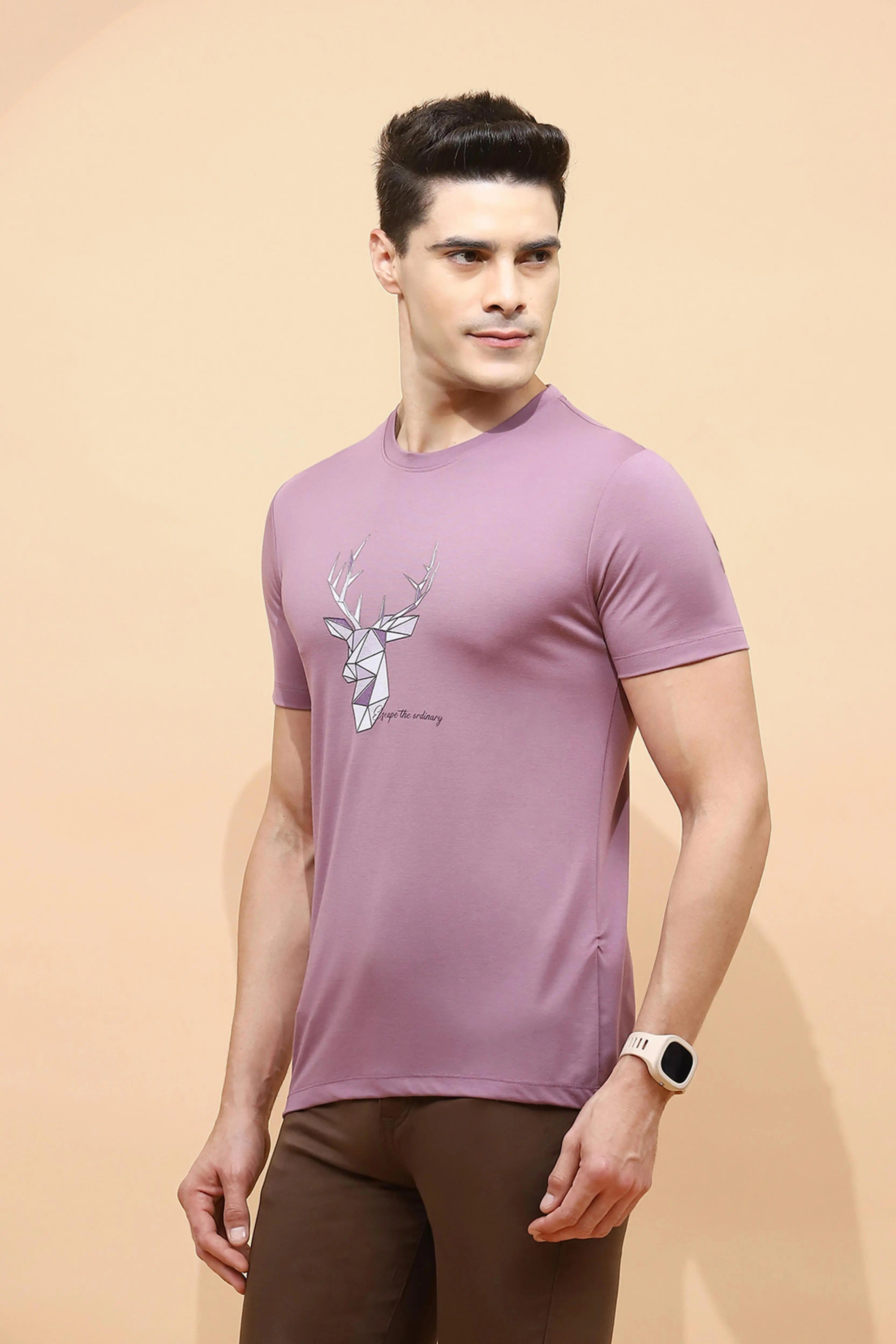 Mauve Viscose Blend Regular Fit T-Shirt For Men - Global Republic