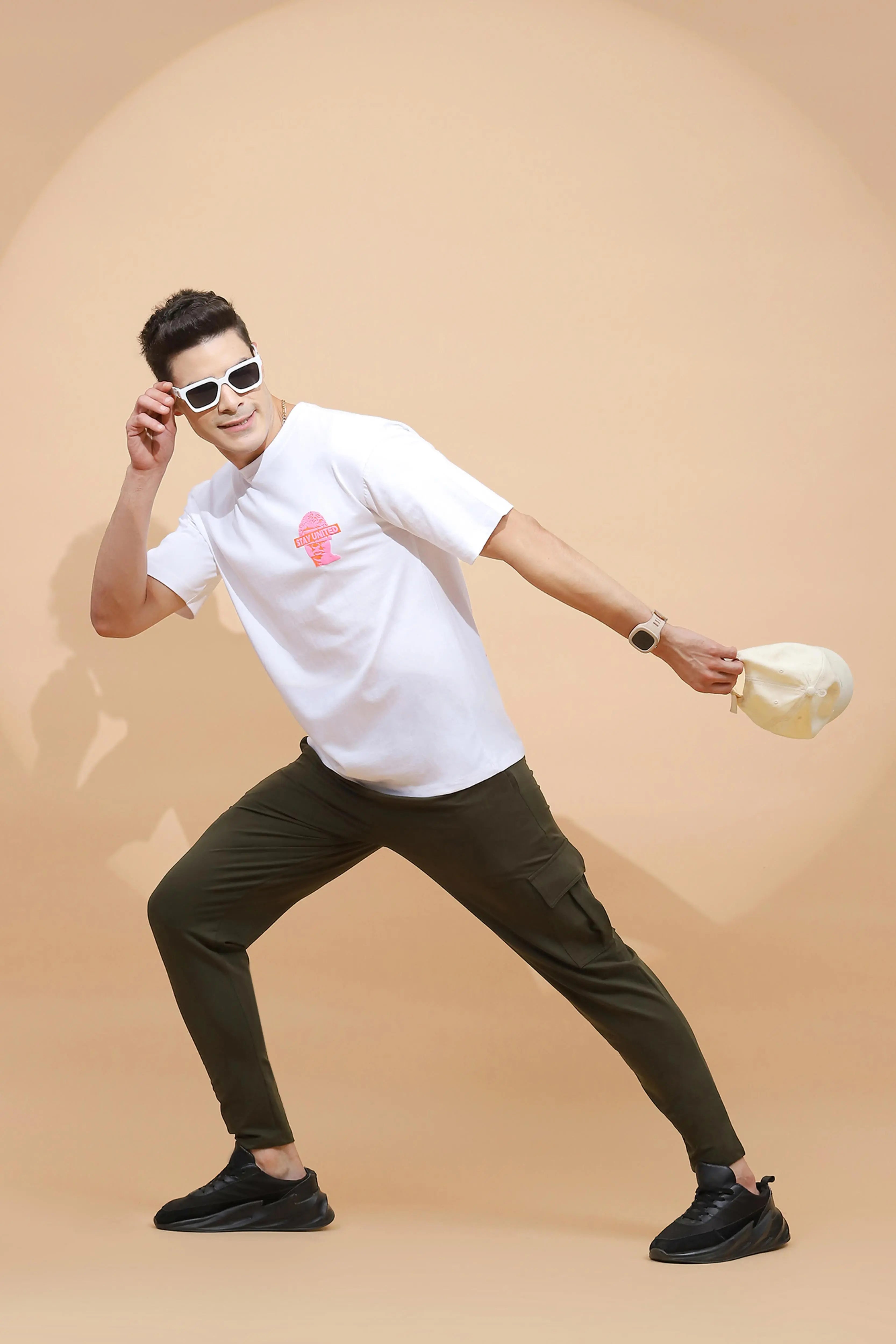 Olive Cotton Regular Fit Cargo For Men - Global Republic