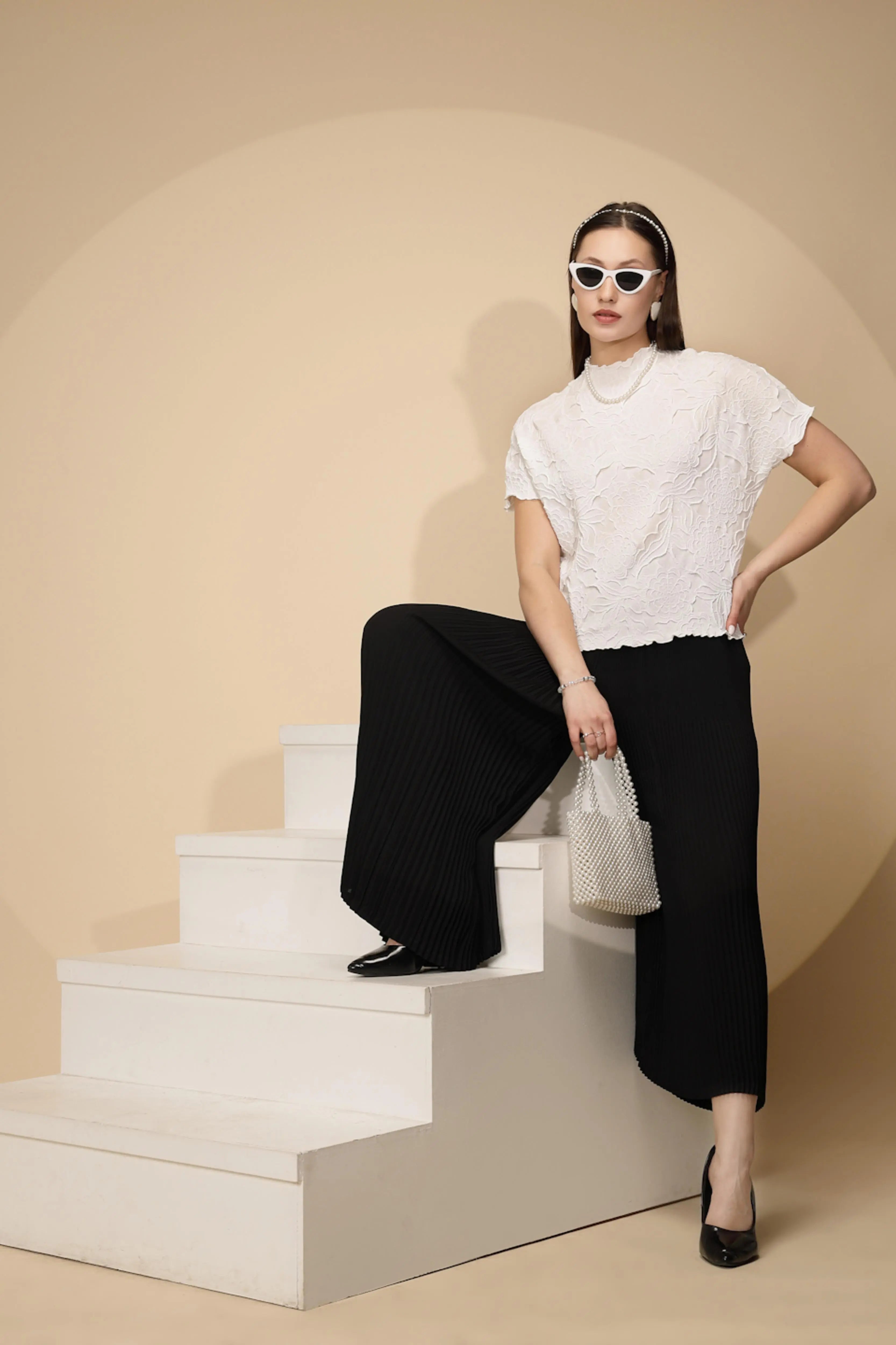 White cotton Regular Fit Top - Global Republic