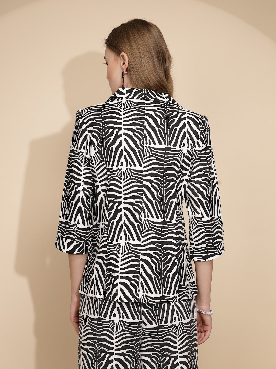 White Cotton Zebra Print Coat - Global Republic
