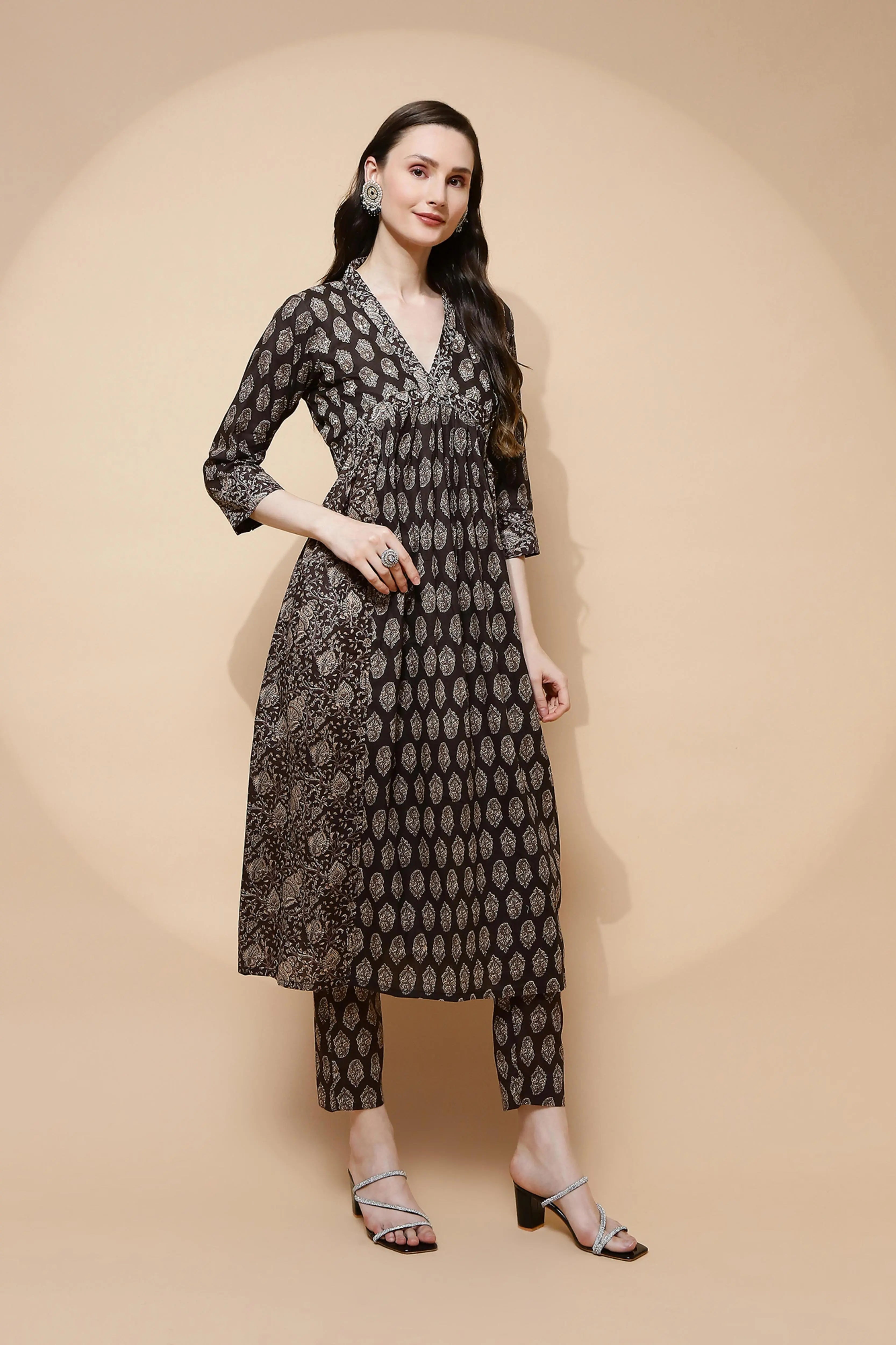 Coffee Cotton Blend Loose Fit Suit Set For Women - Global Republic
