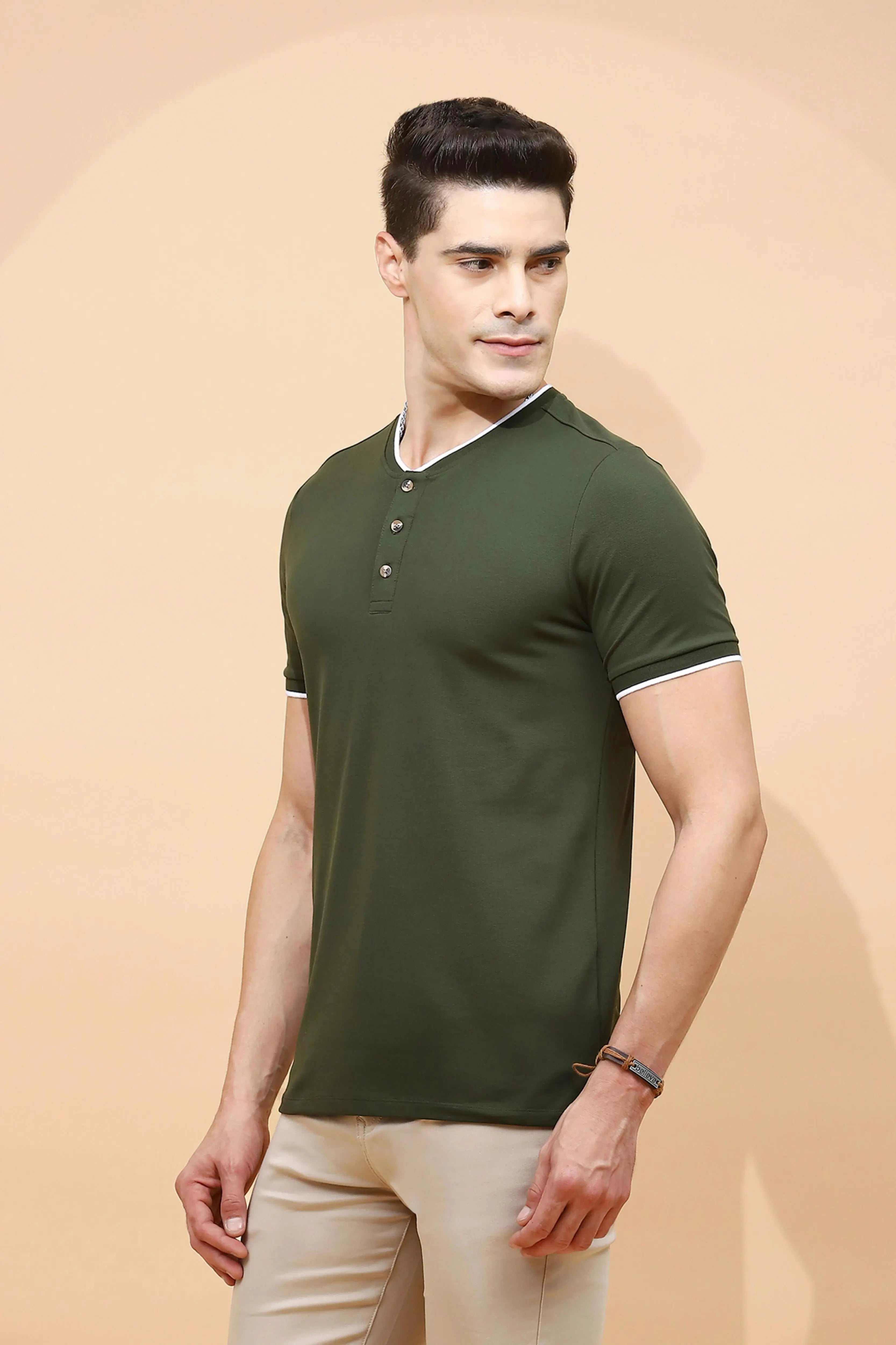 Dark Olive Cotton Blend Regular Fit T-Shirt For Men - Global Republic