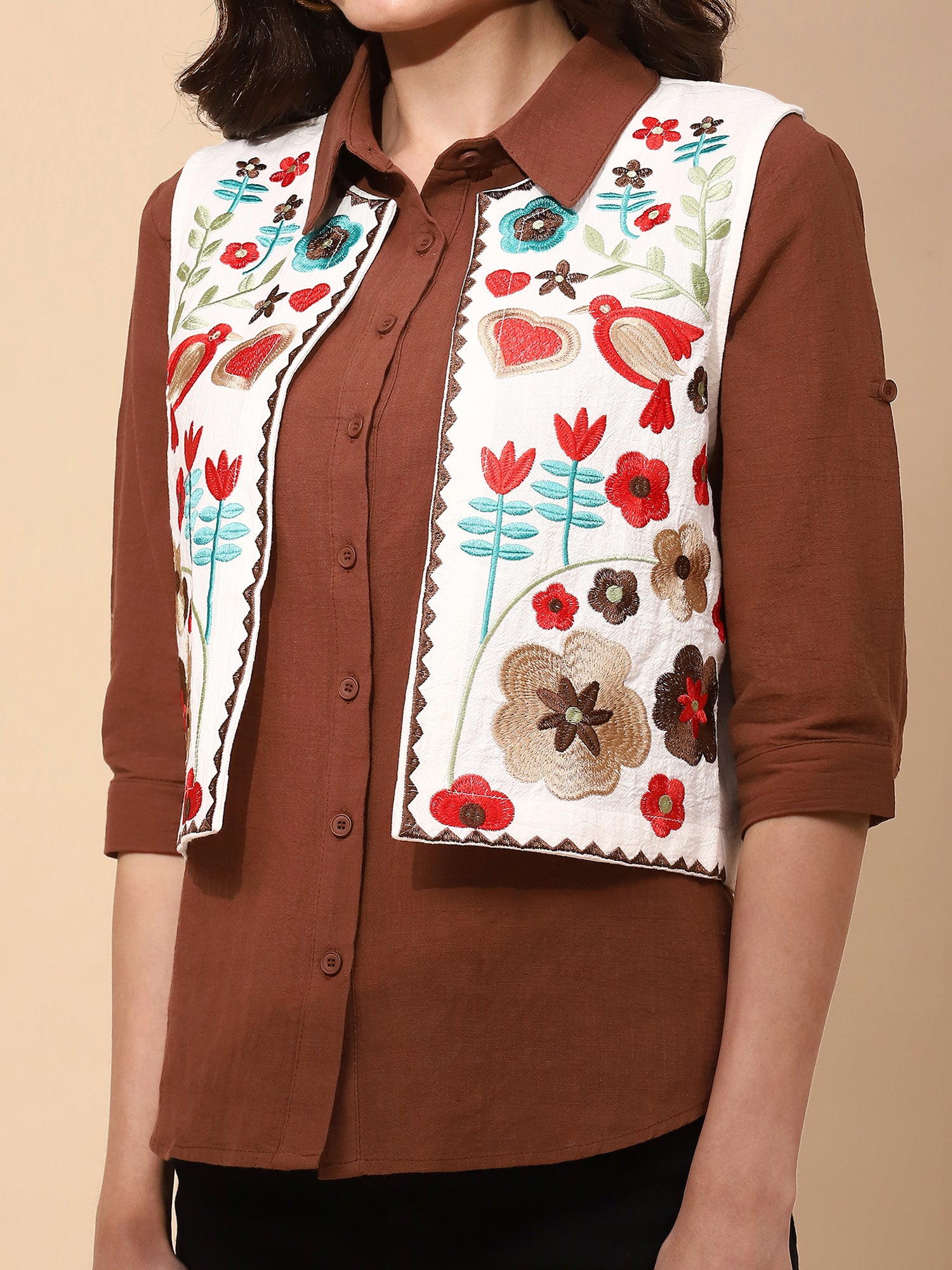 White Embroidered Cotton Waist Coat - Global Republic
