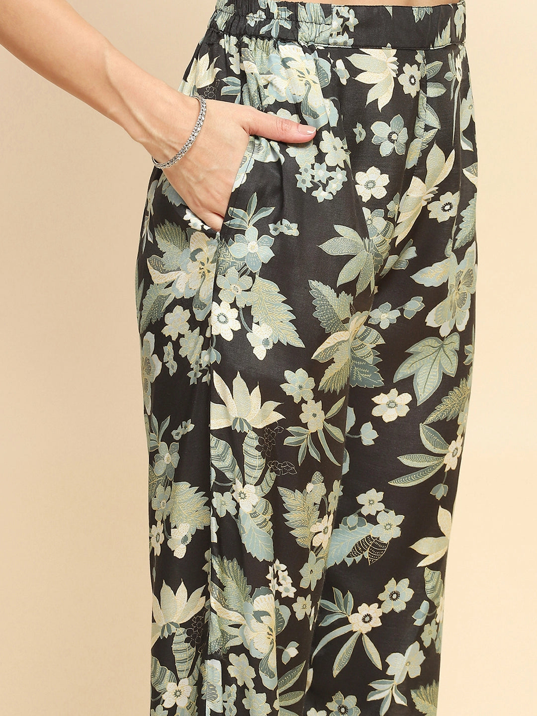 Black Muslin Regular Fit Long Tunic Set - Global Republic