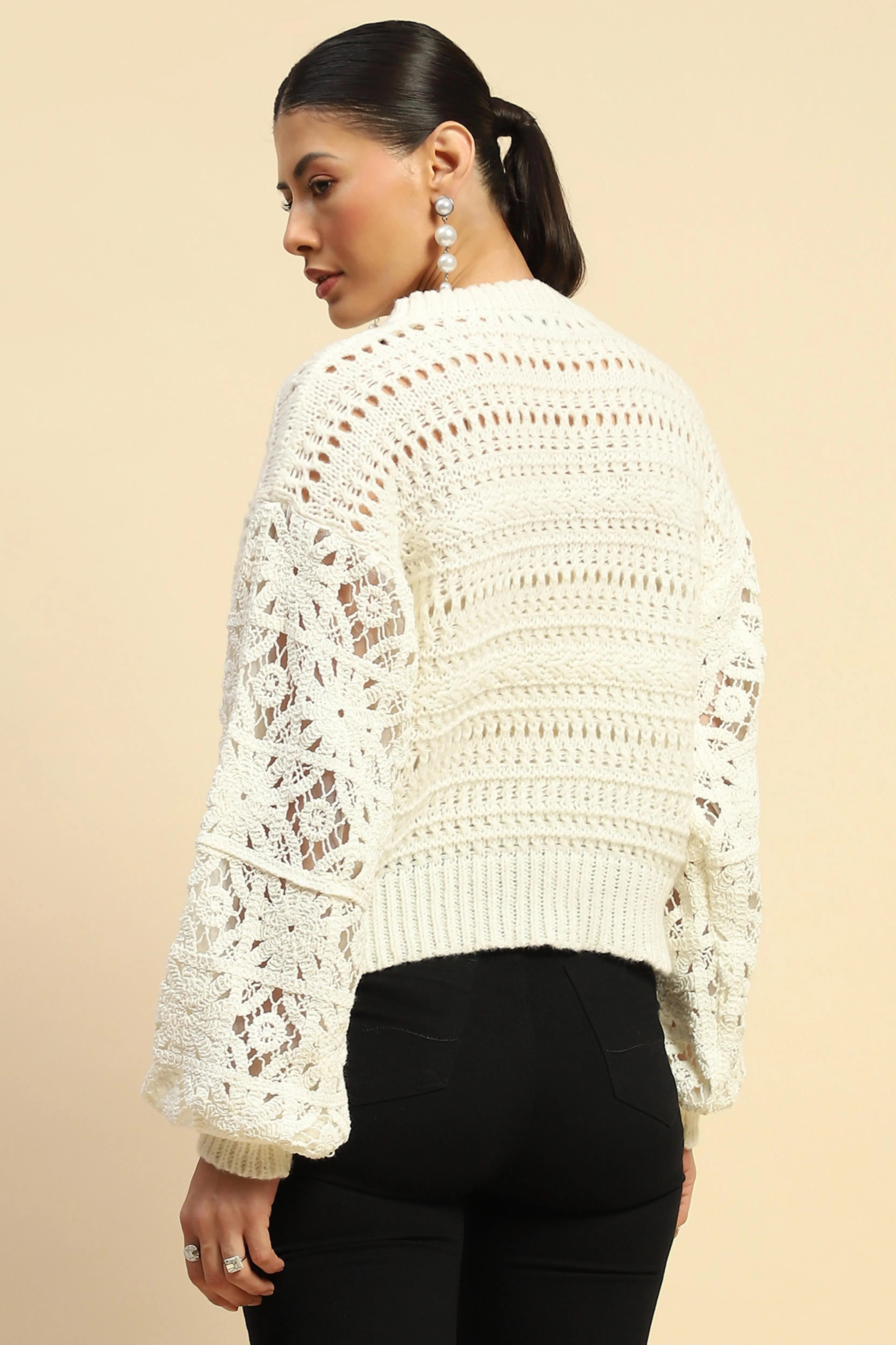 White Loose Fit Pullover - Global Republic