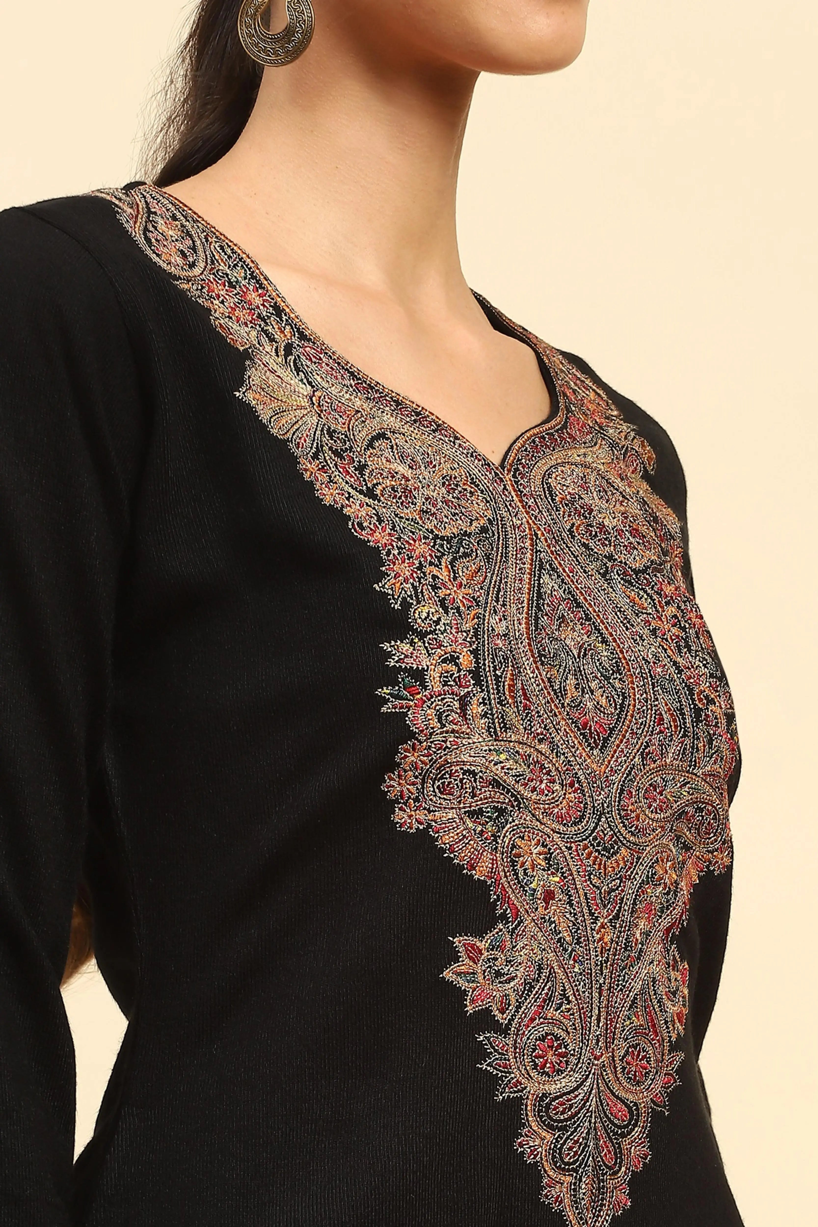 Black WoolenThread Embroidered Kurta - Global Republic