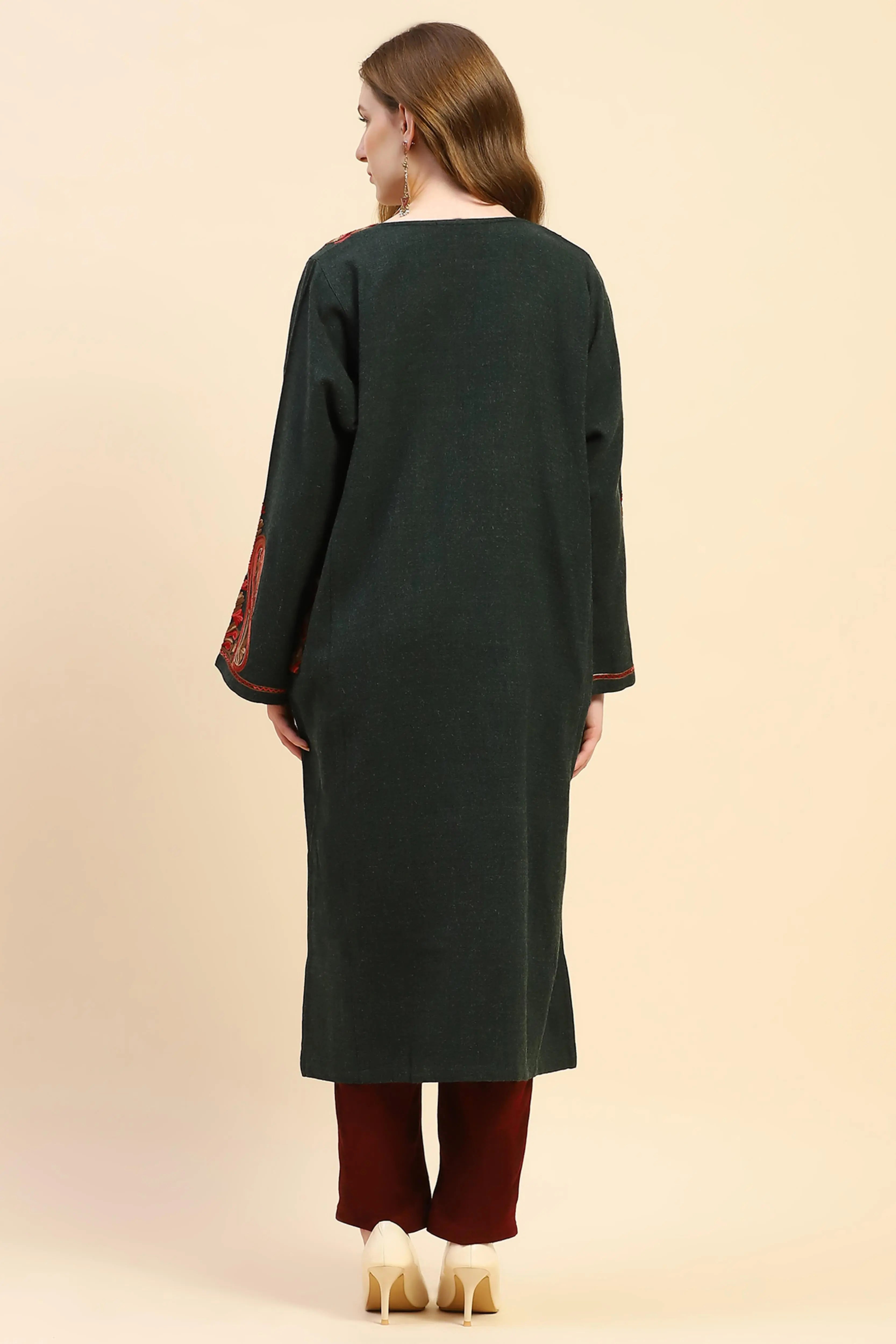 Olive Woolen Thread Embroidered Notch Neck Kurta - Global Republic
