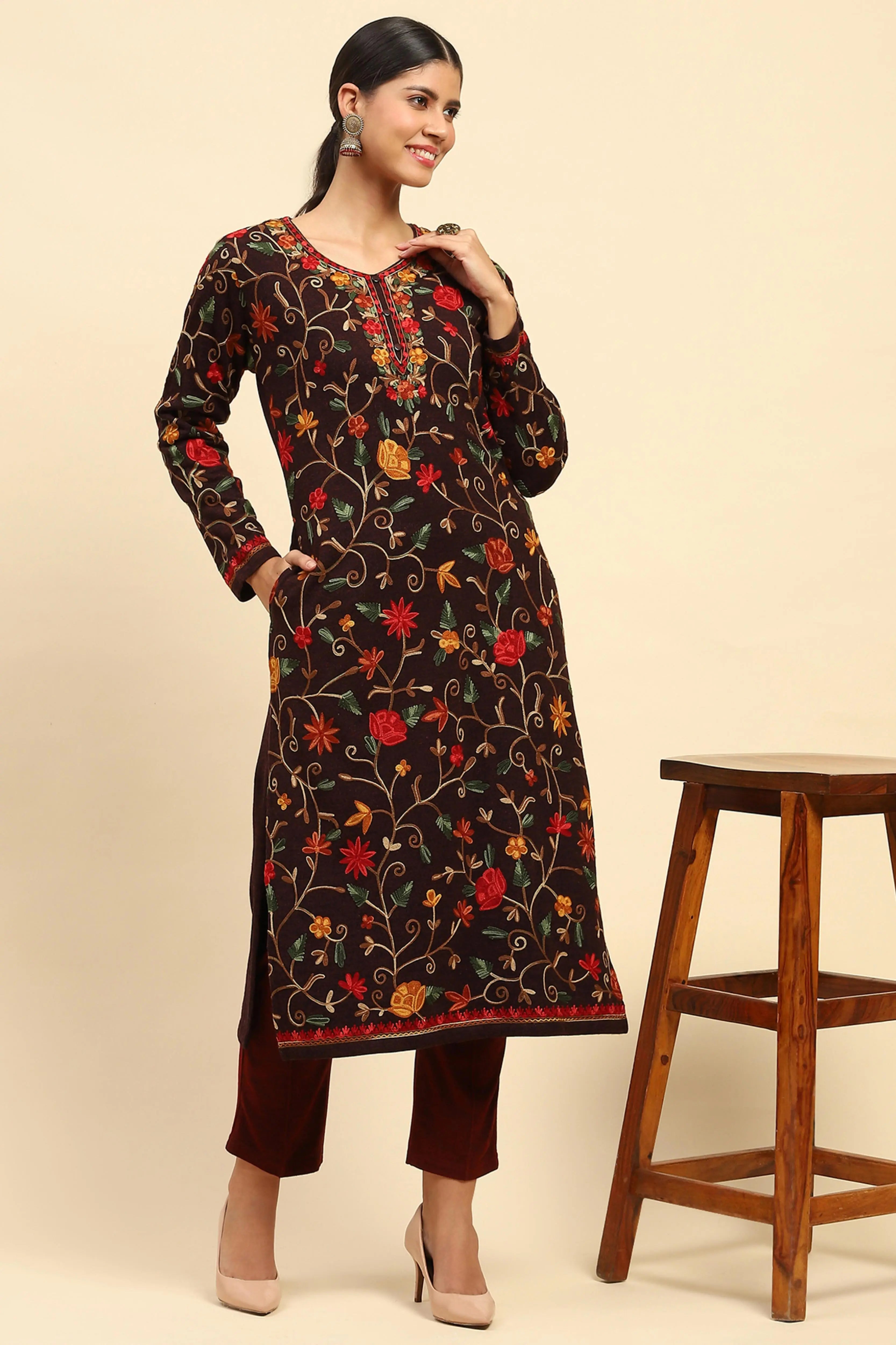 Wine Woolen Thread Embroidered Round Neck Kurta - Global Republic