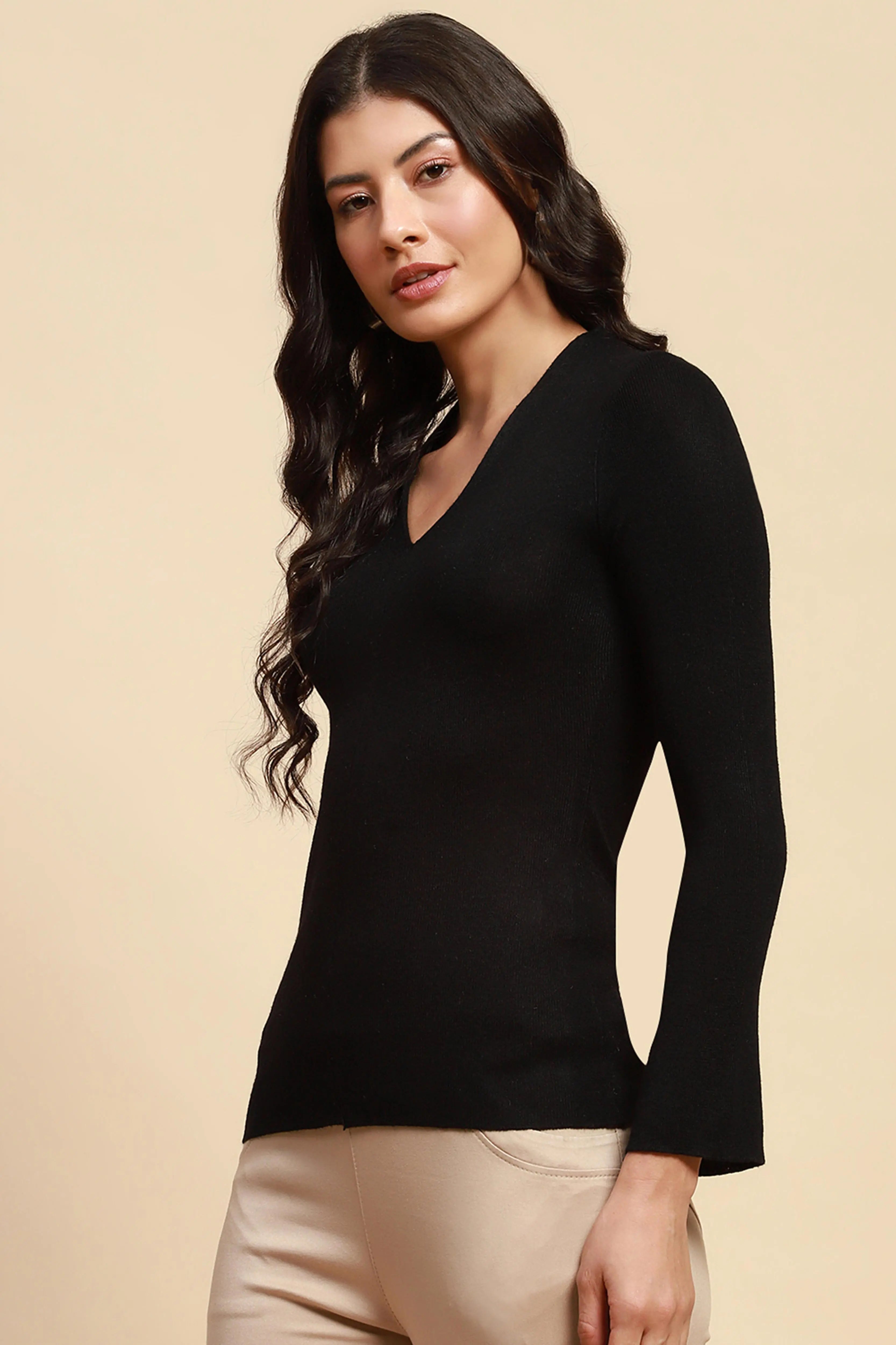 Black Top For Winter - Global Republic