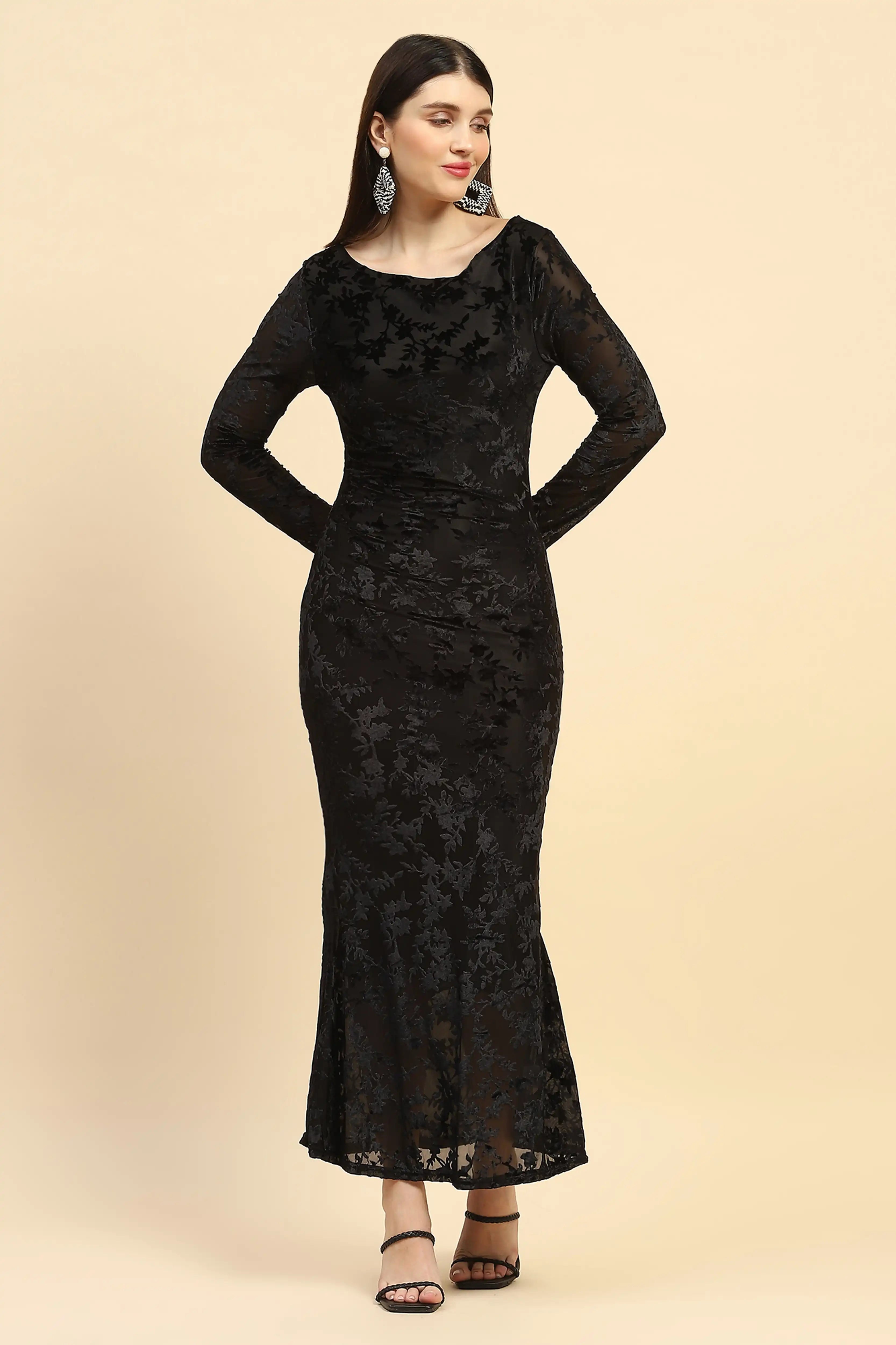 Black Texture Slim Maxi Dress