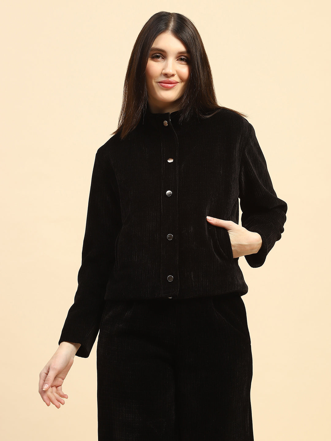 Black Solid  Boxy Fit Jacket - Global Republic