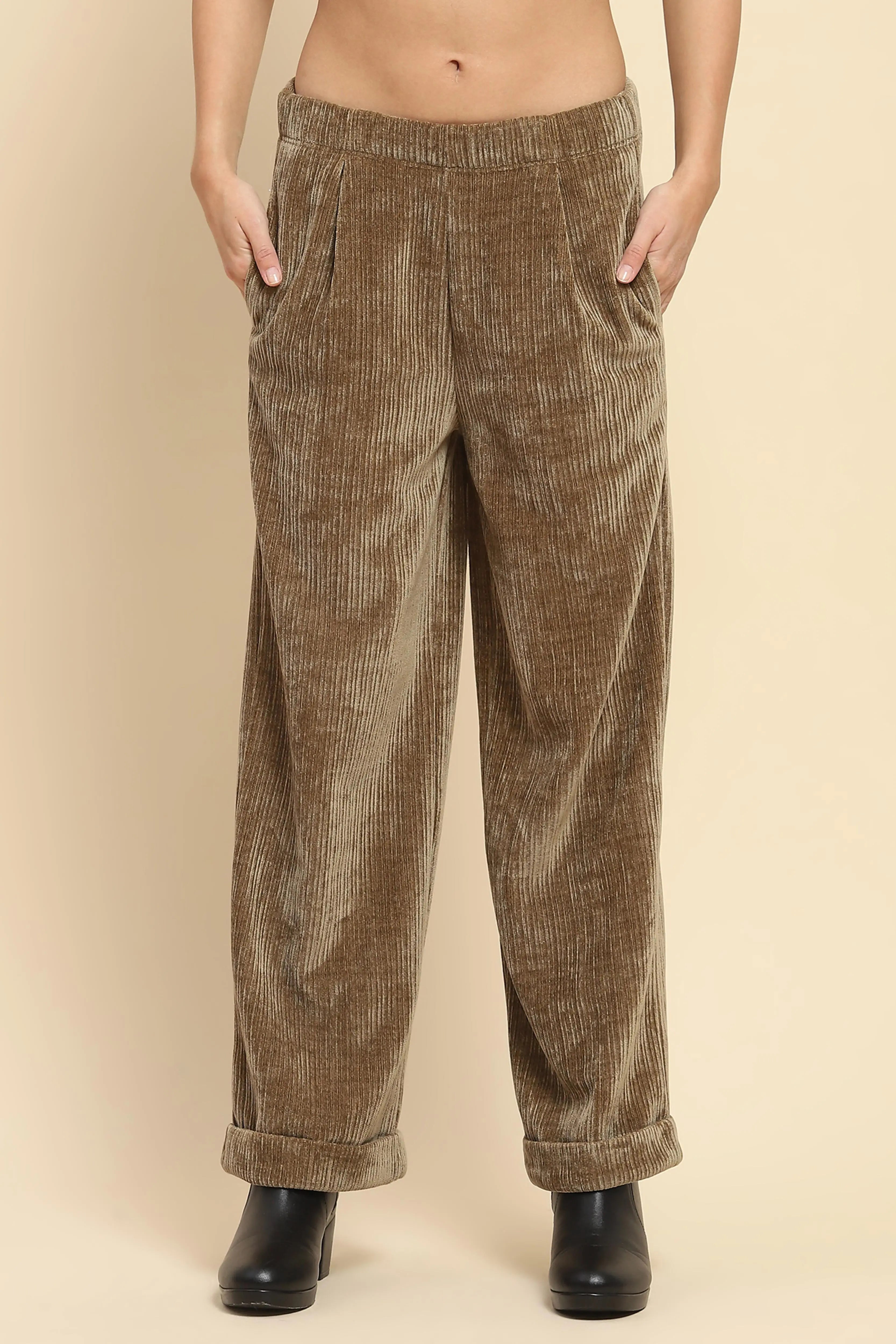 Olive  Solid Loose Lower - Global Republic