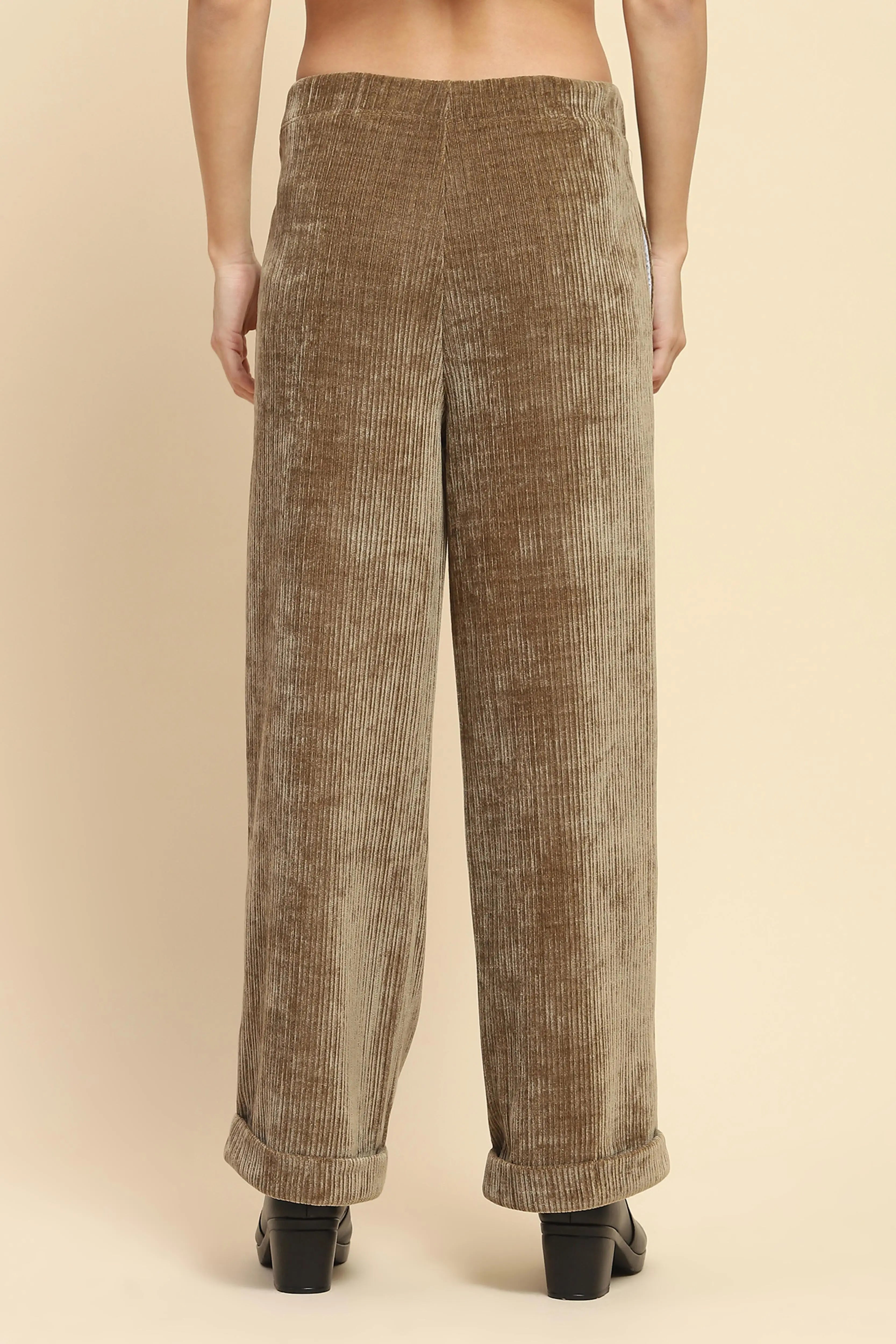 Olive Solid Loose Lower - Global Republic