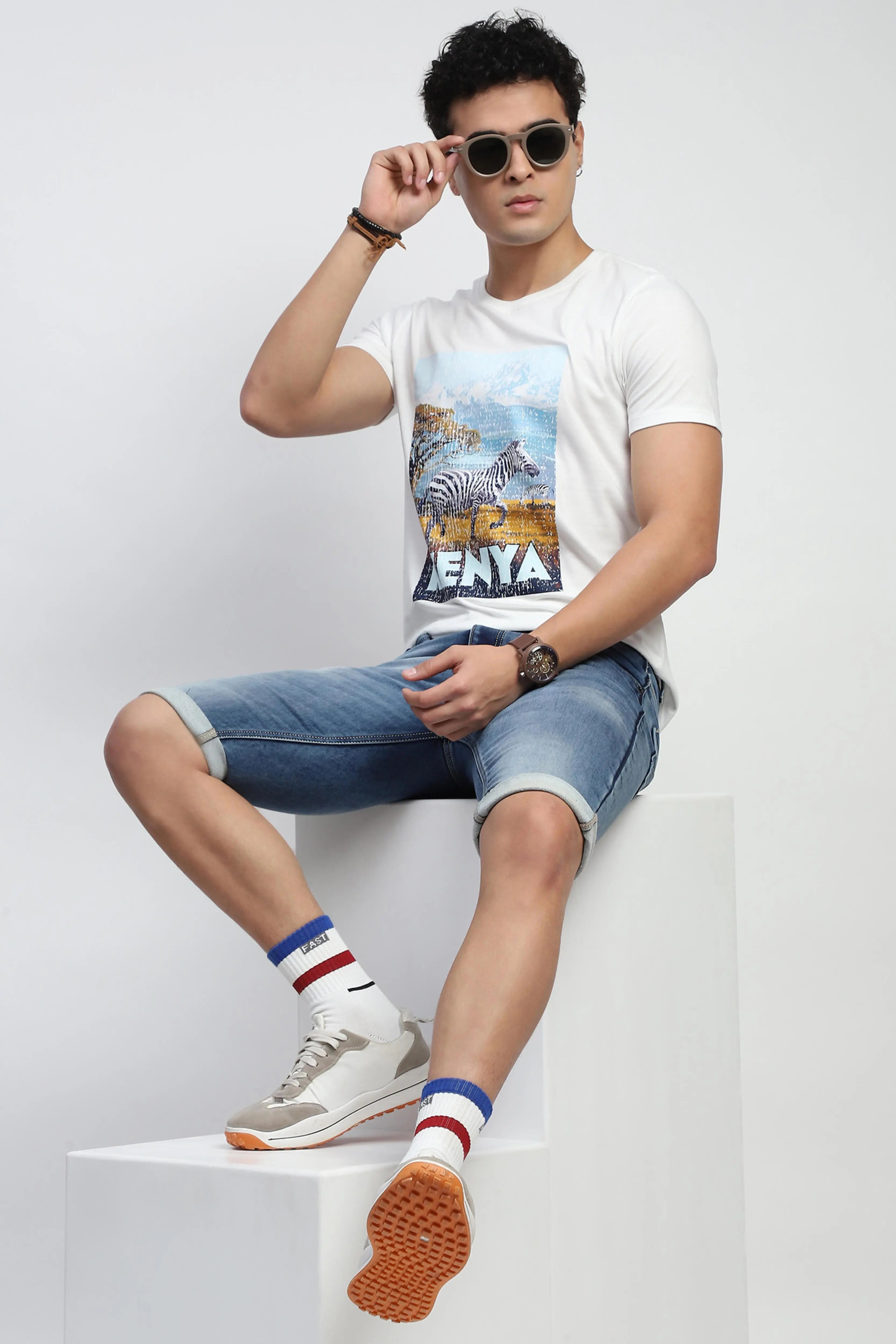 White Graphic Cotton T-Shirt - Global Republic