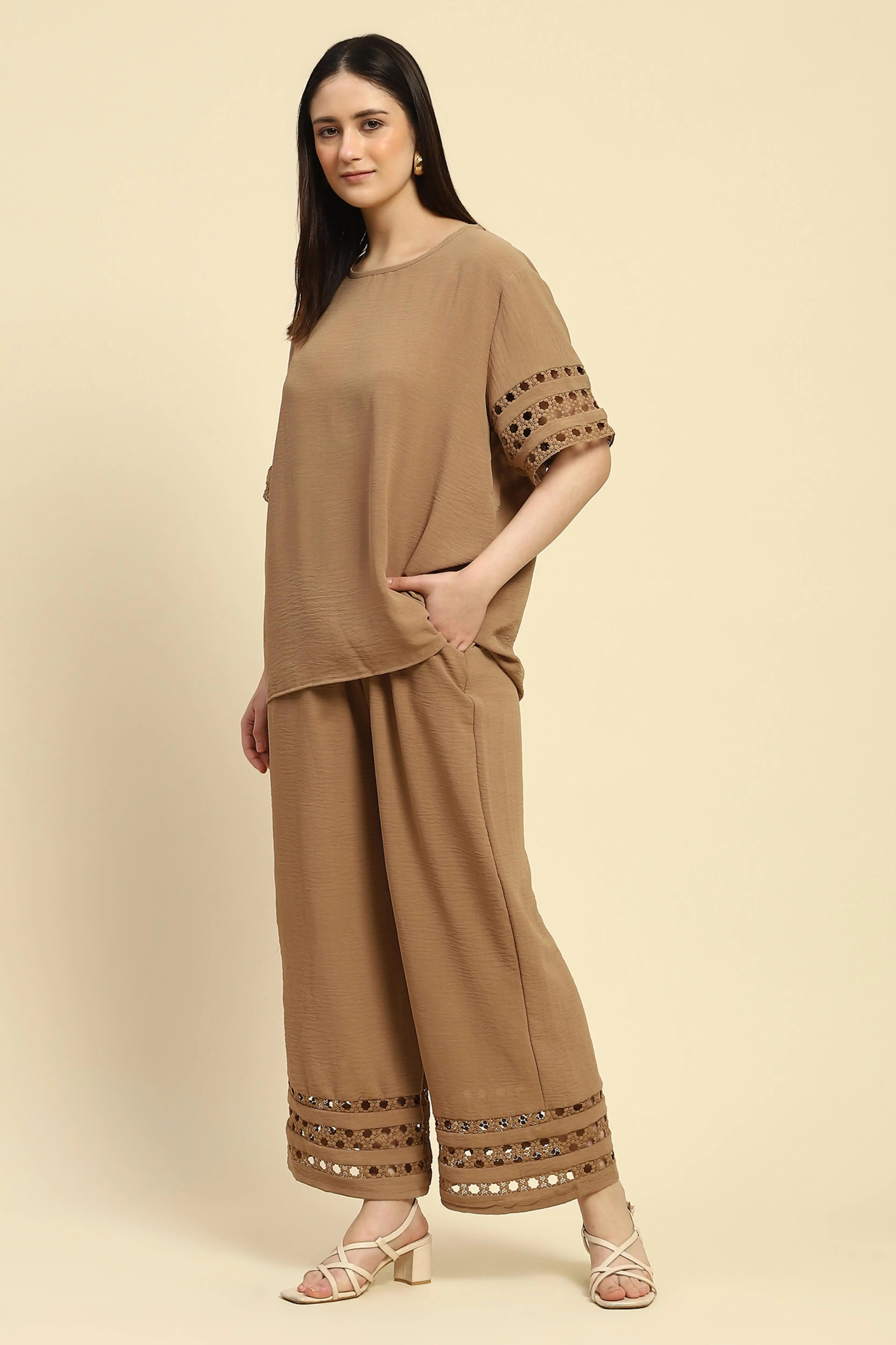 Beige Solid Lace Loose Nightsuit - Global Republic
