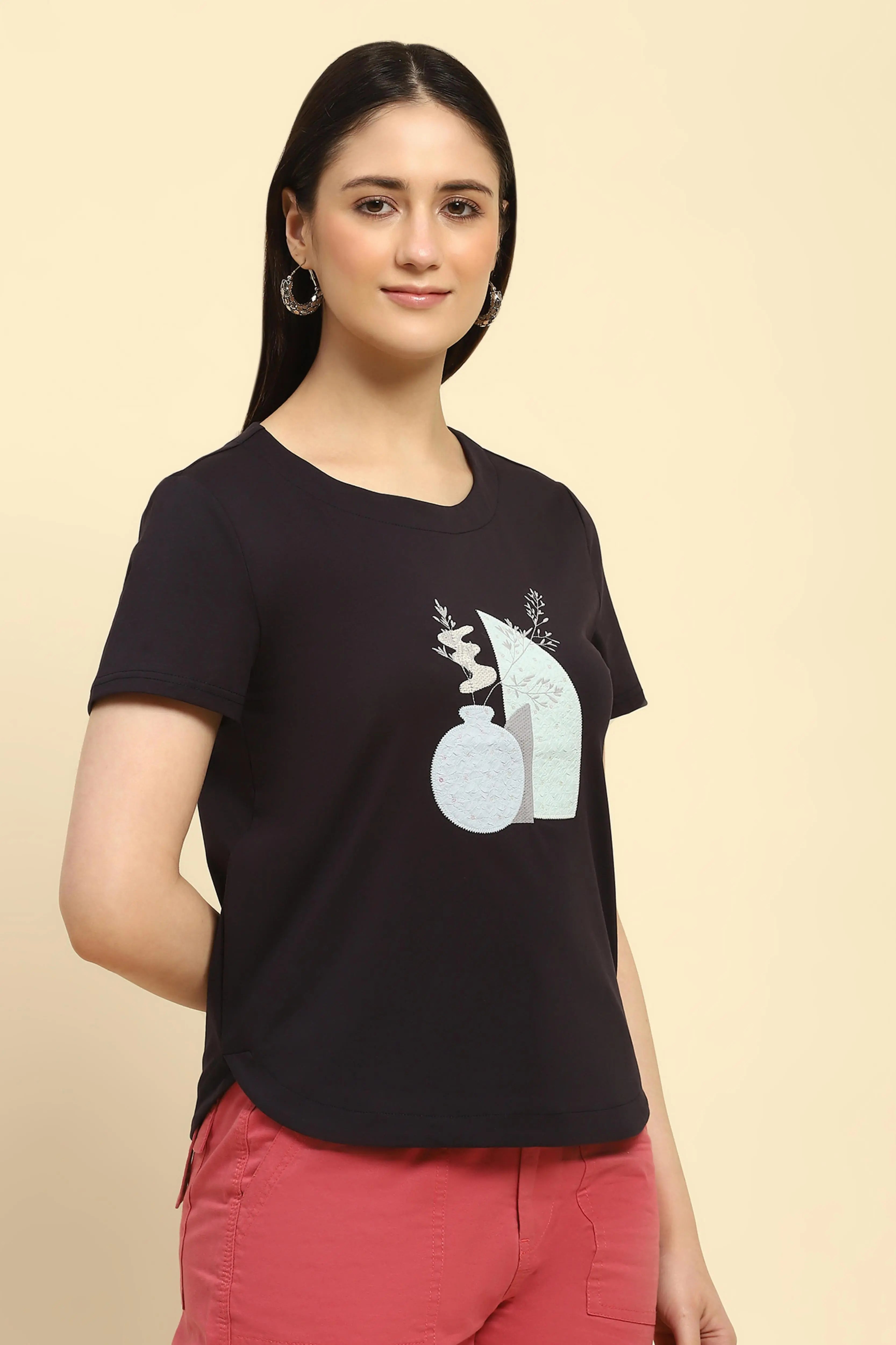 Embroidered Cotton Navy Top - Global Republic
