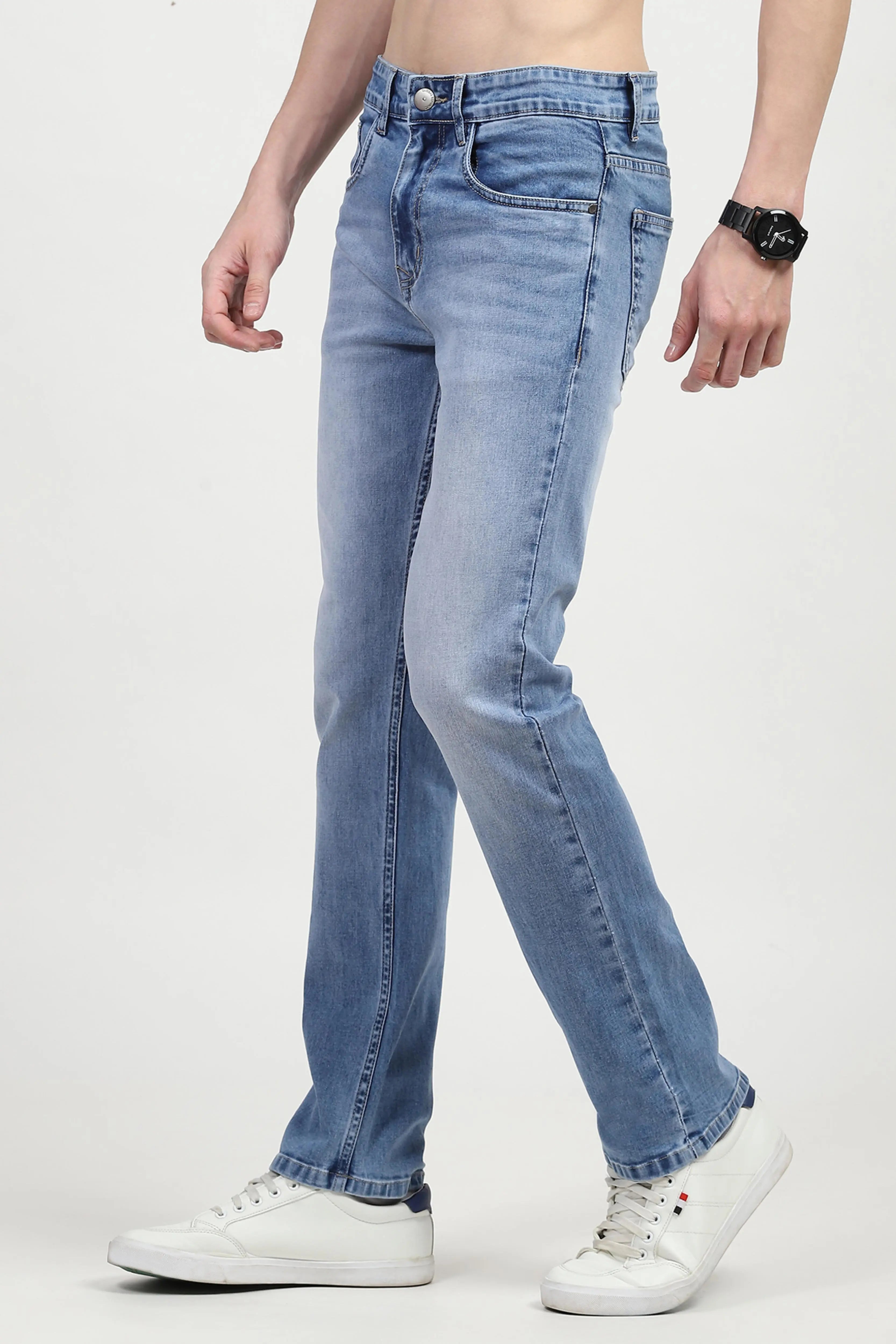 Blue Regular Fit Solid Jeans - Global Republic