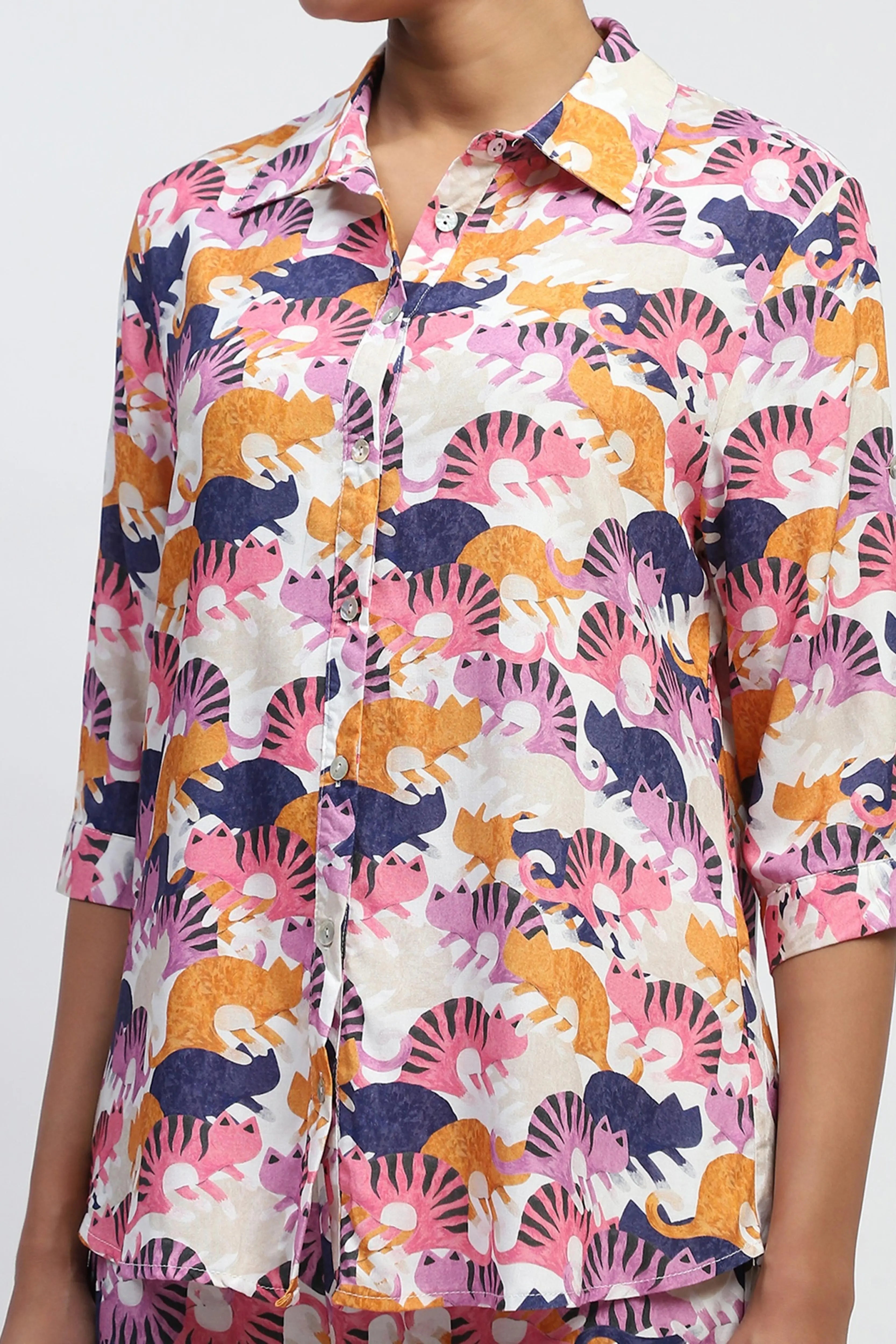 Multicolor Printed Rayon Nightsuit - Global Republic