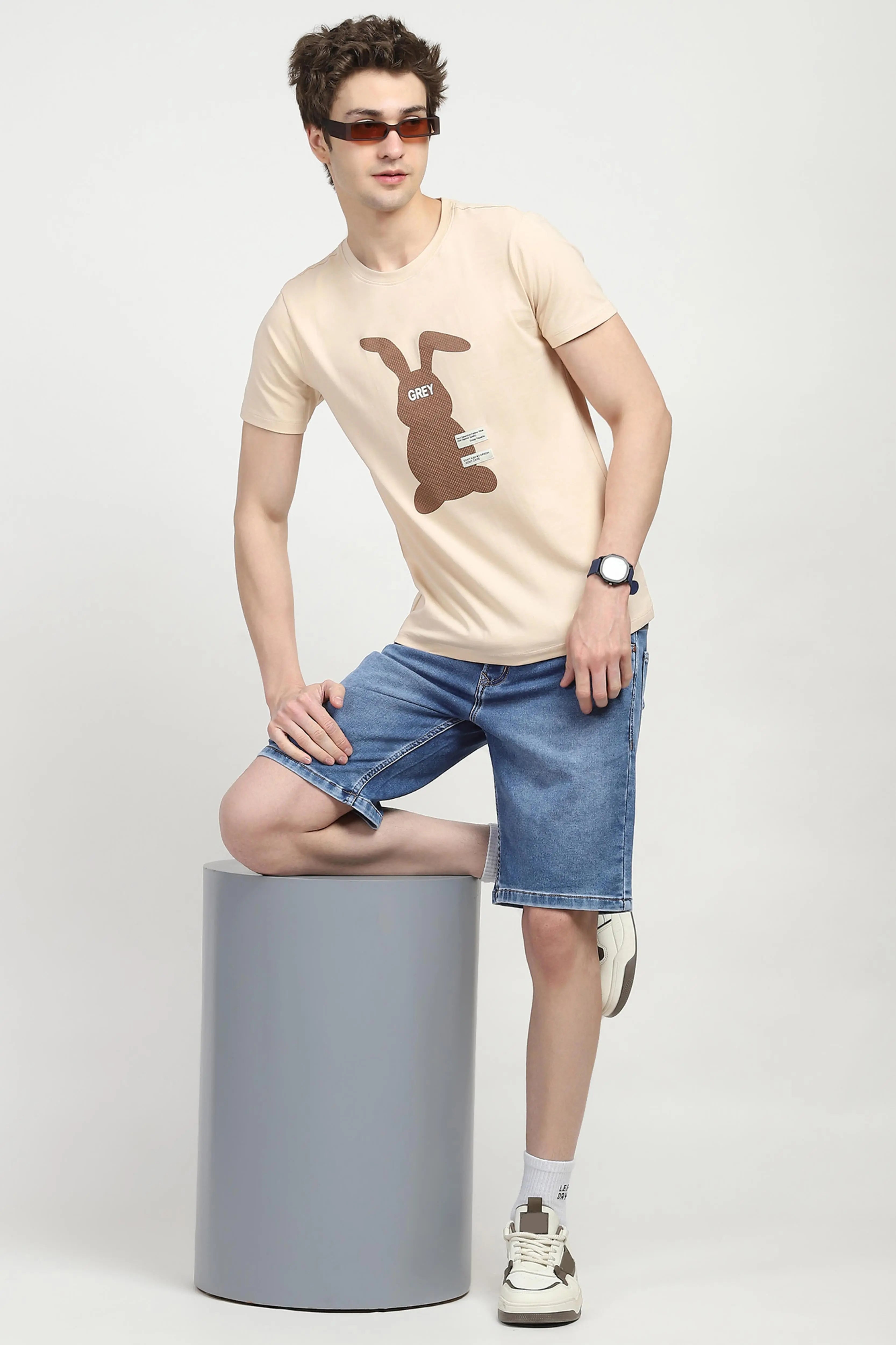 Graphic Loose Fit T-shirt - Global Republic