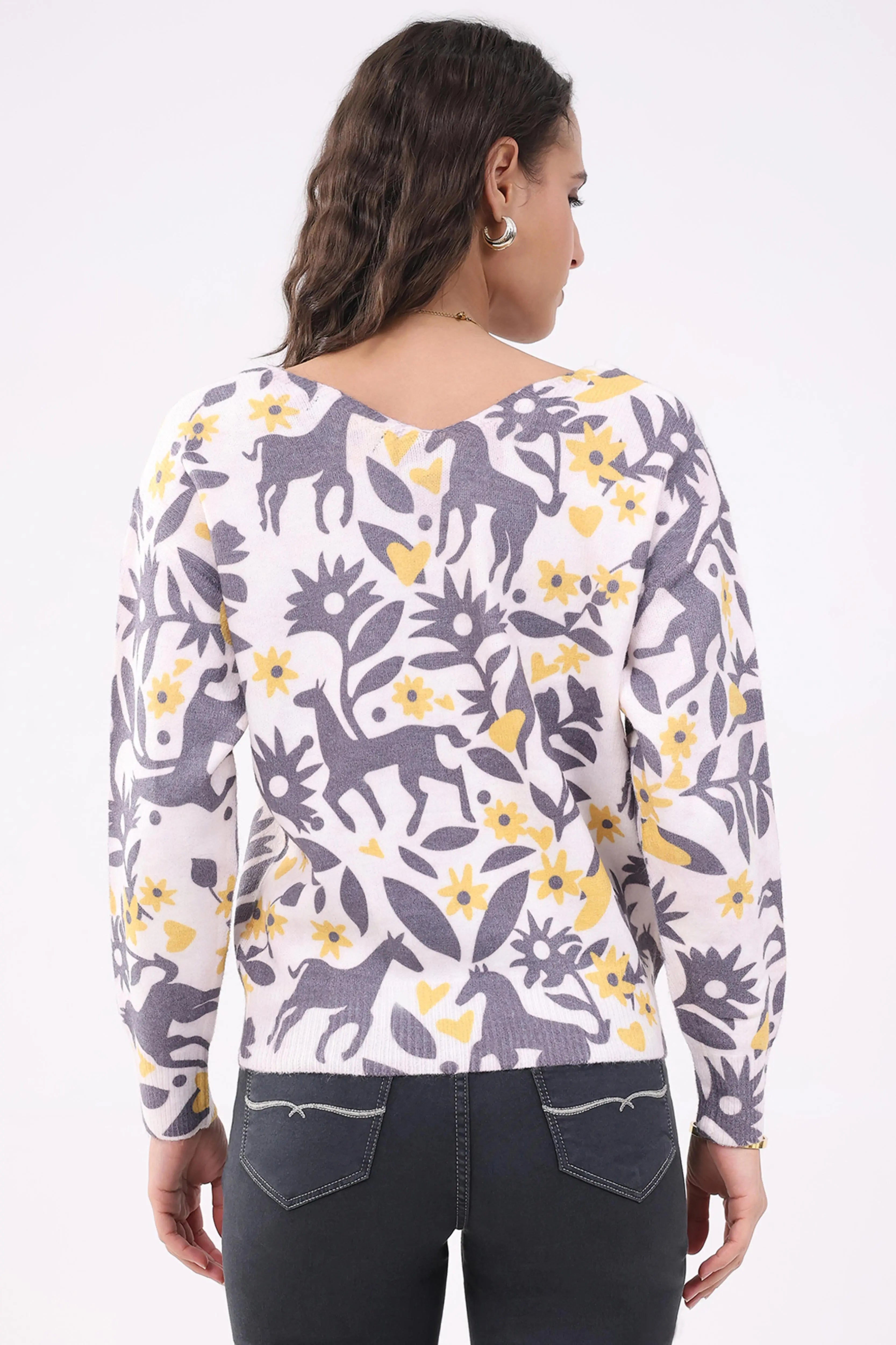 Off-White Floral Winter Pullover - Global Republic