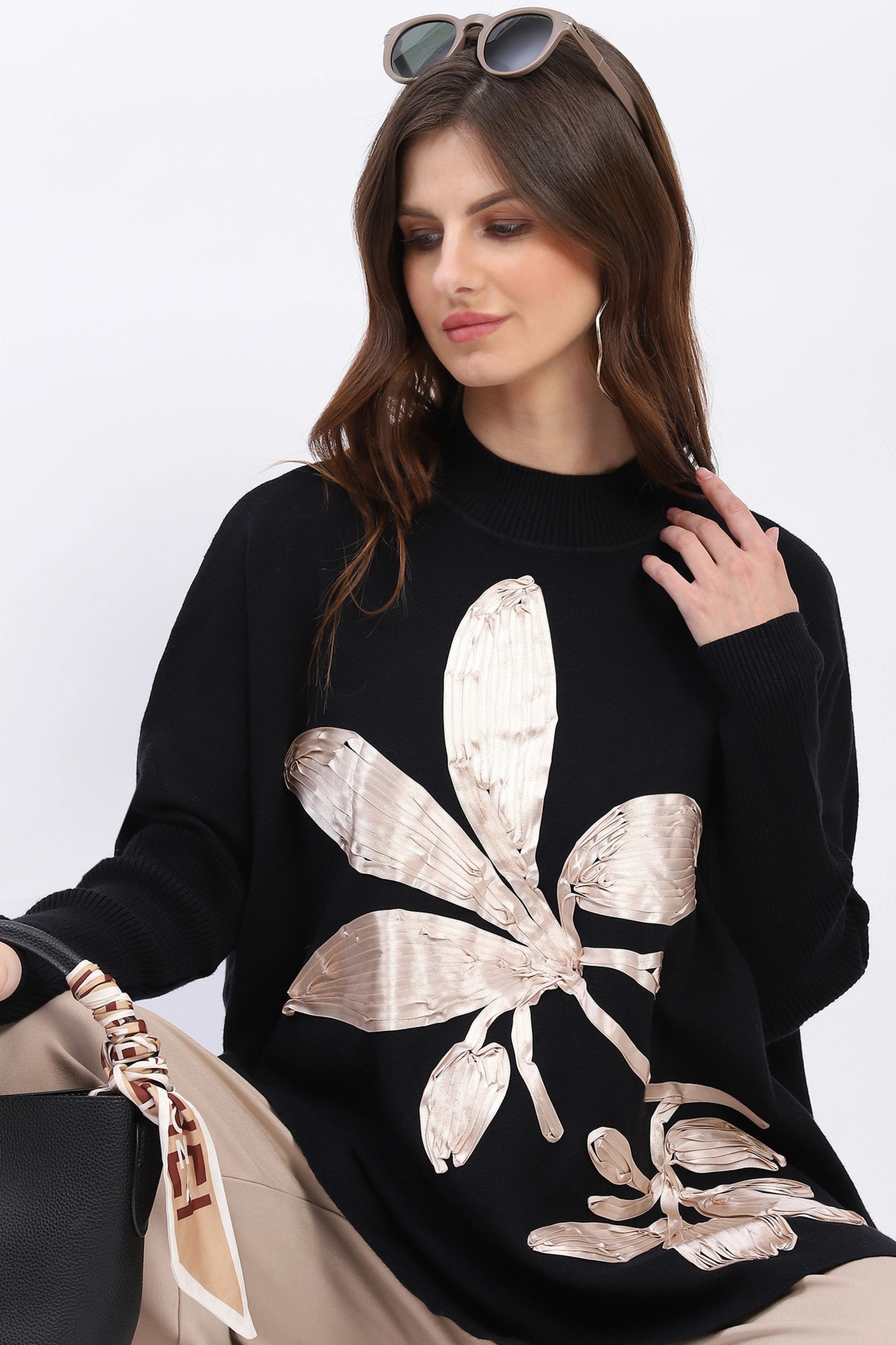 Oversized Ribbon Detail Pullover - Global Republic