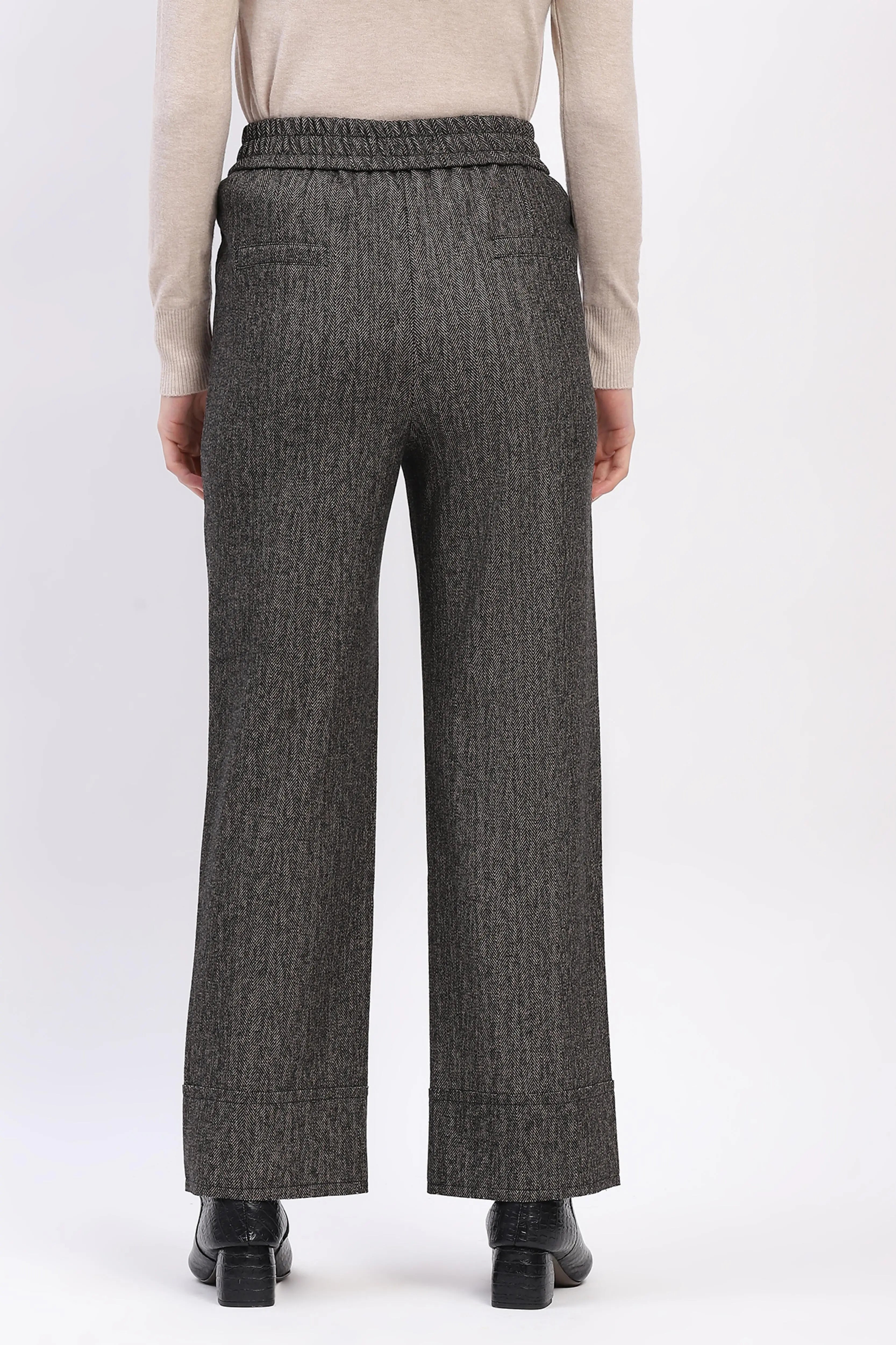 Pinstripe Chevron Winter Lower - Global Republic