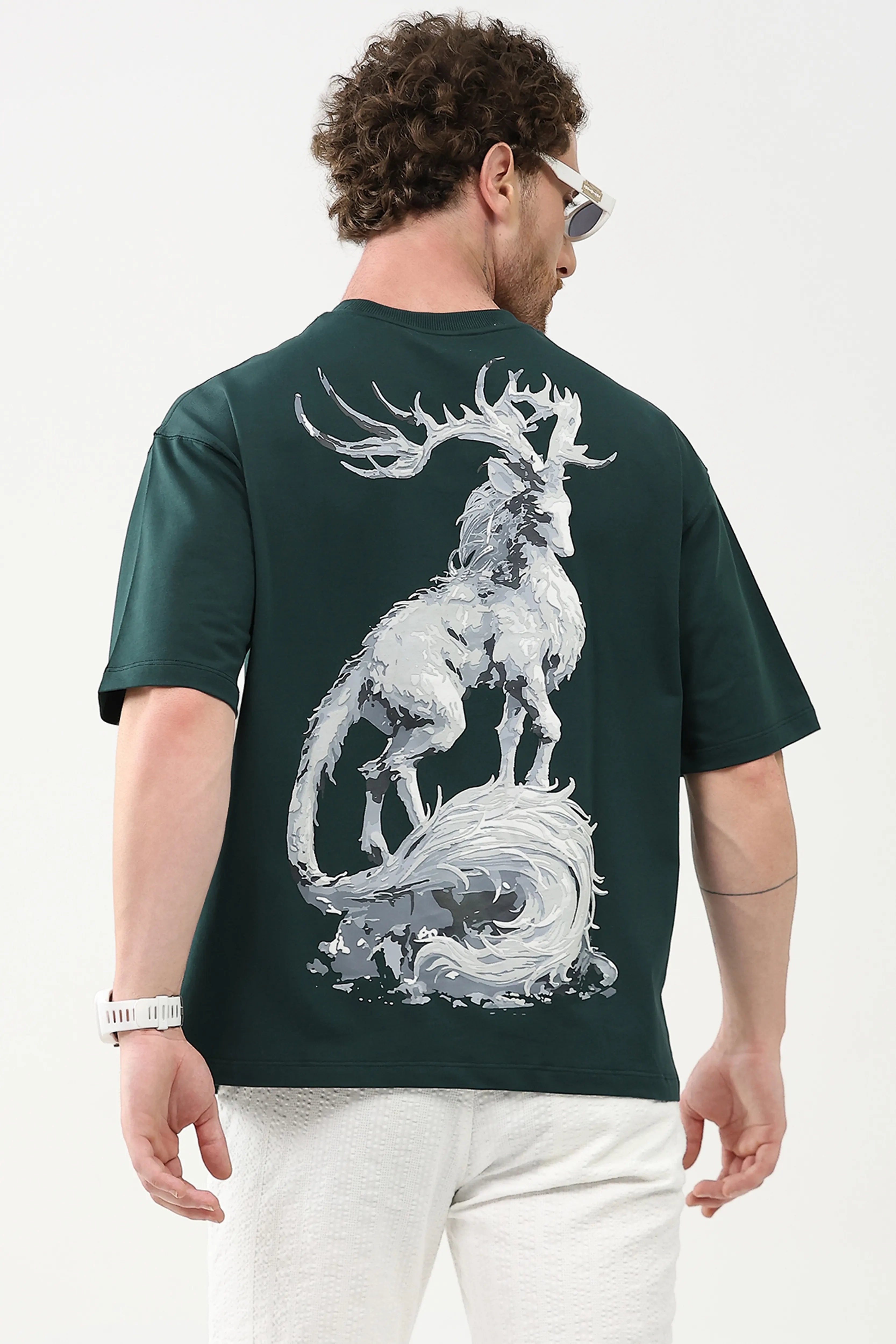 Oversized Stag Graphic T-Shirt - Global Republic