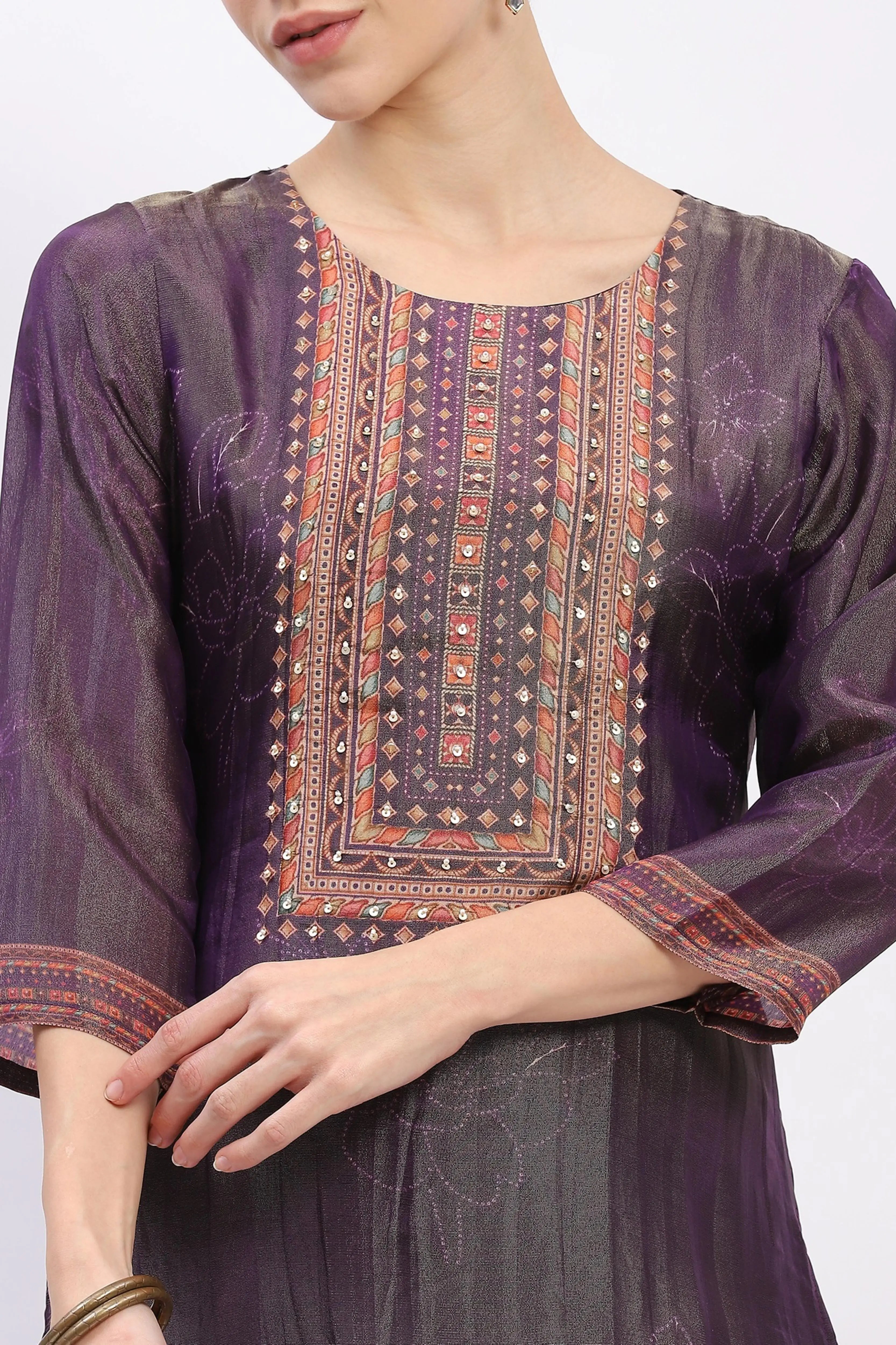 Muslin Embellished Kurta Set - Global Republic