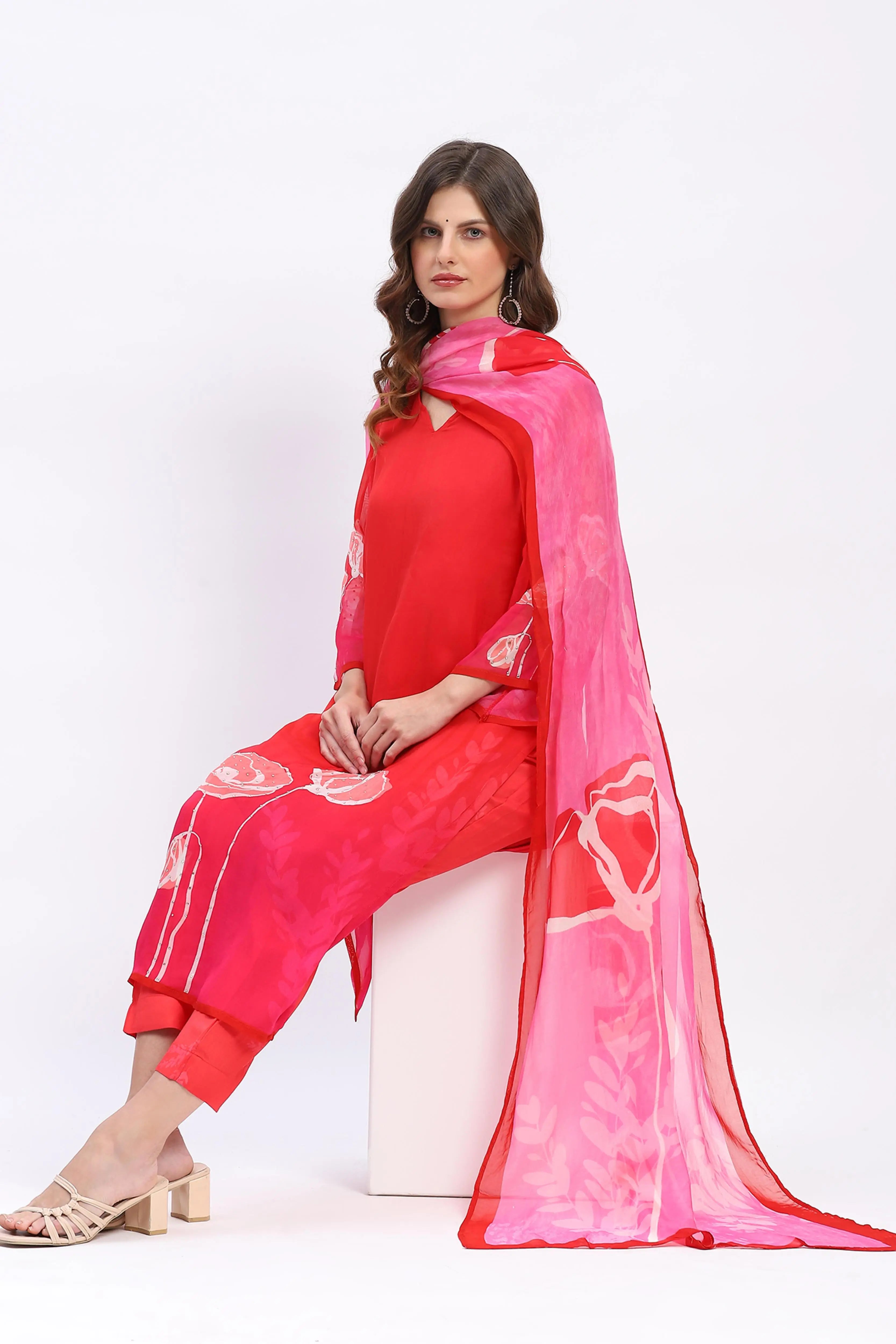 Floral Grace Red Ethnic Set - Global Republic