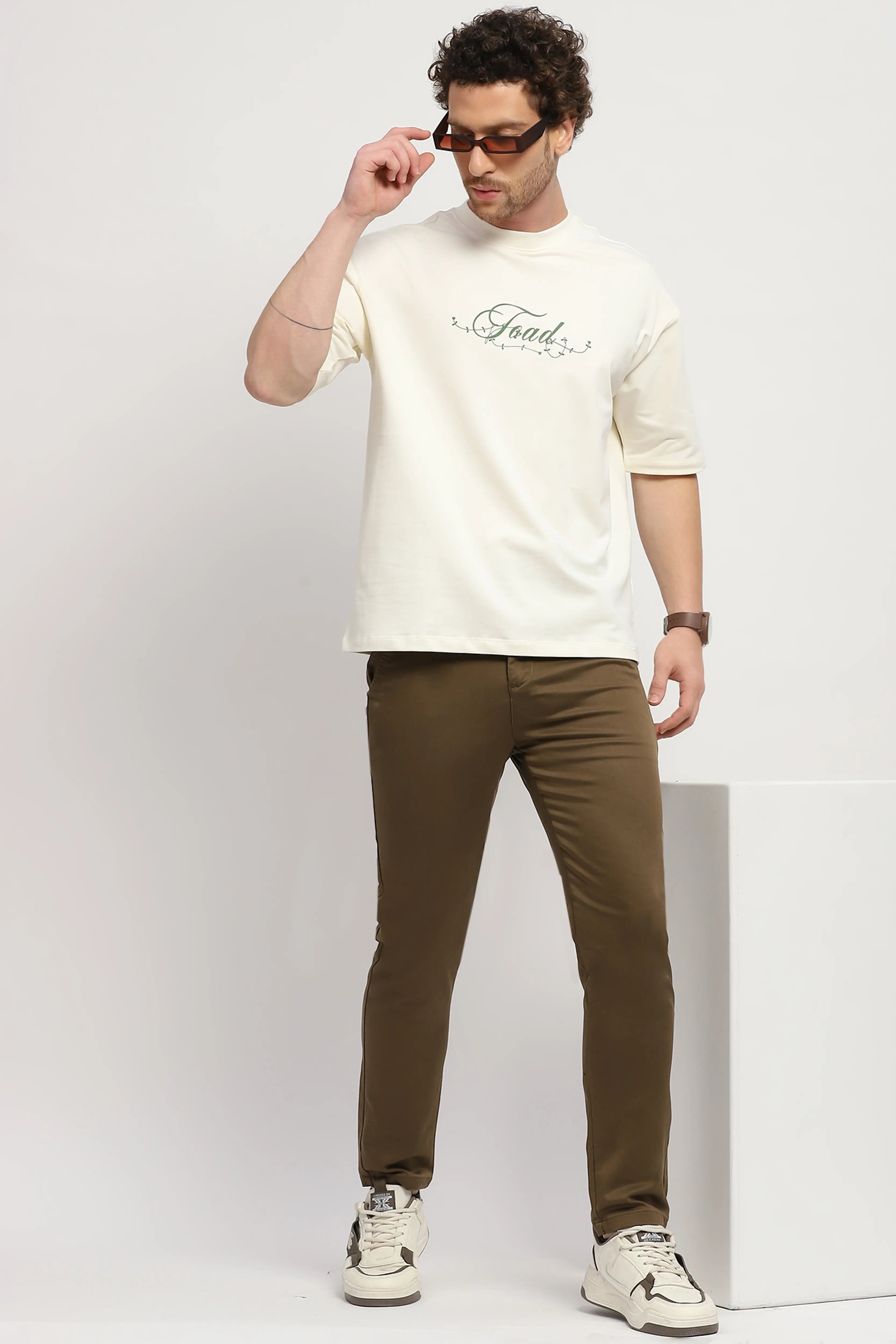 Playful Frog Print Oversized T-Shirt