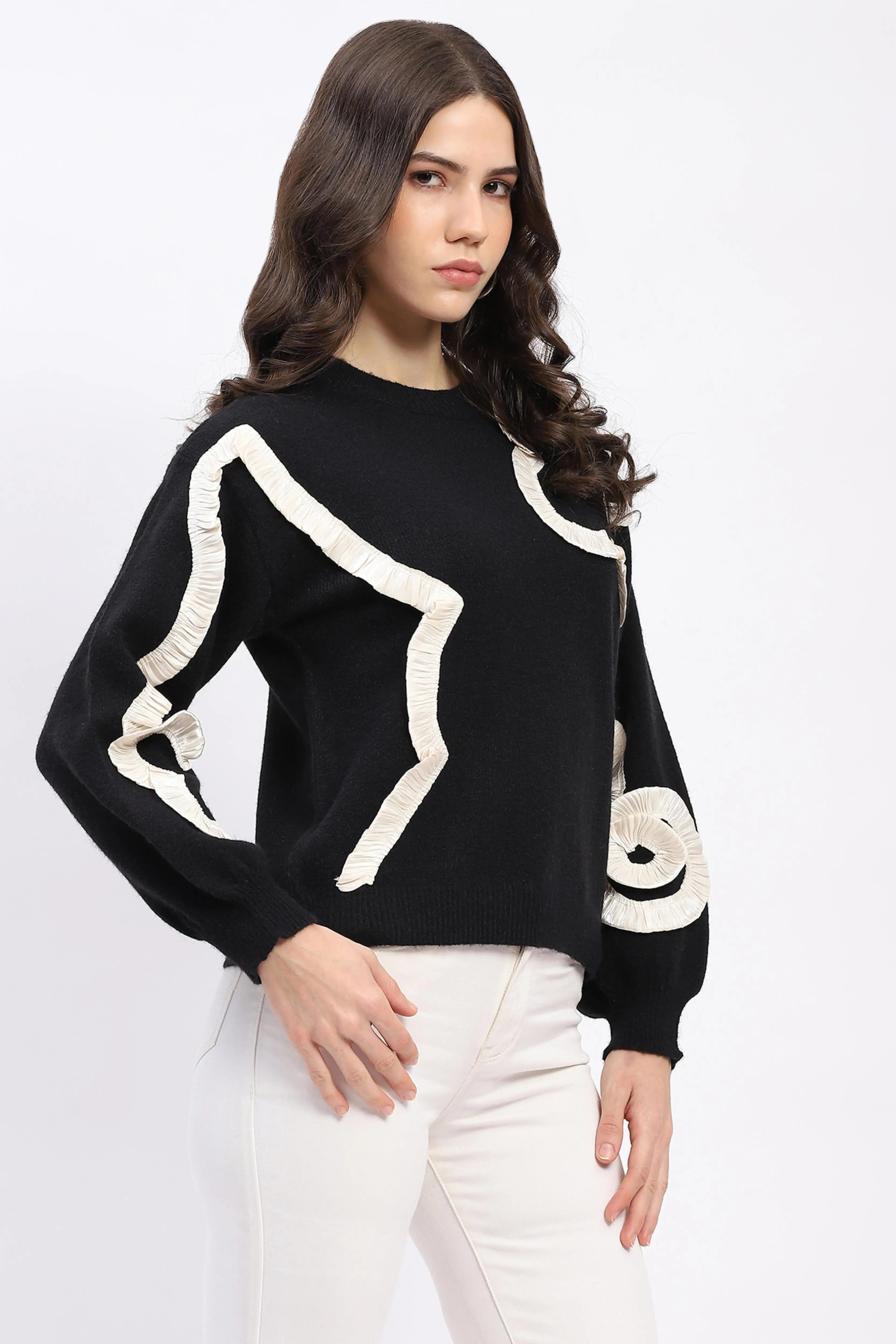 Ribbon Floral Embellished Pullover - Global Republic