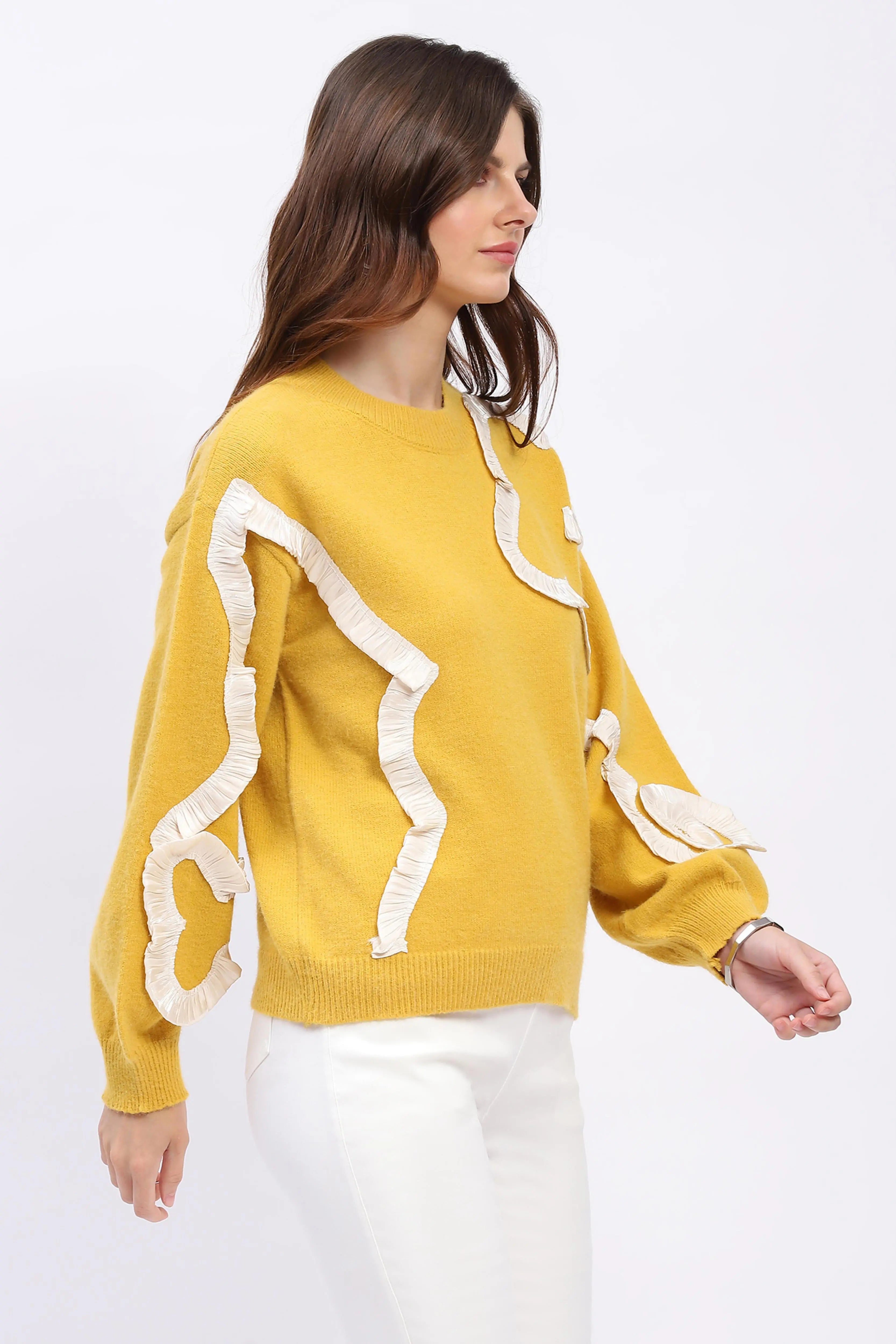 Ribbon Floral Embellished Pullover - Global Republic