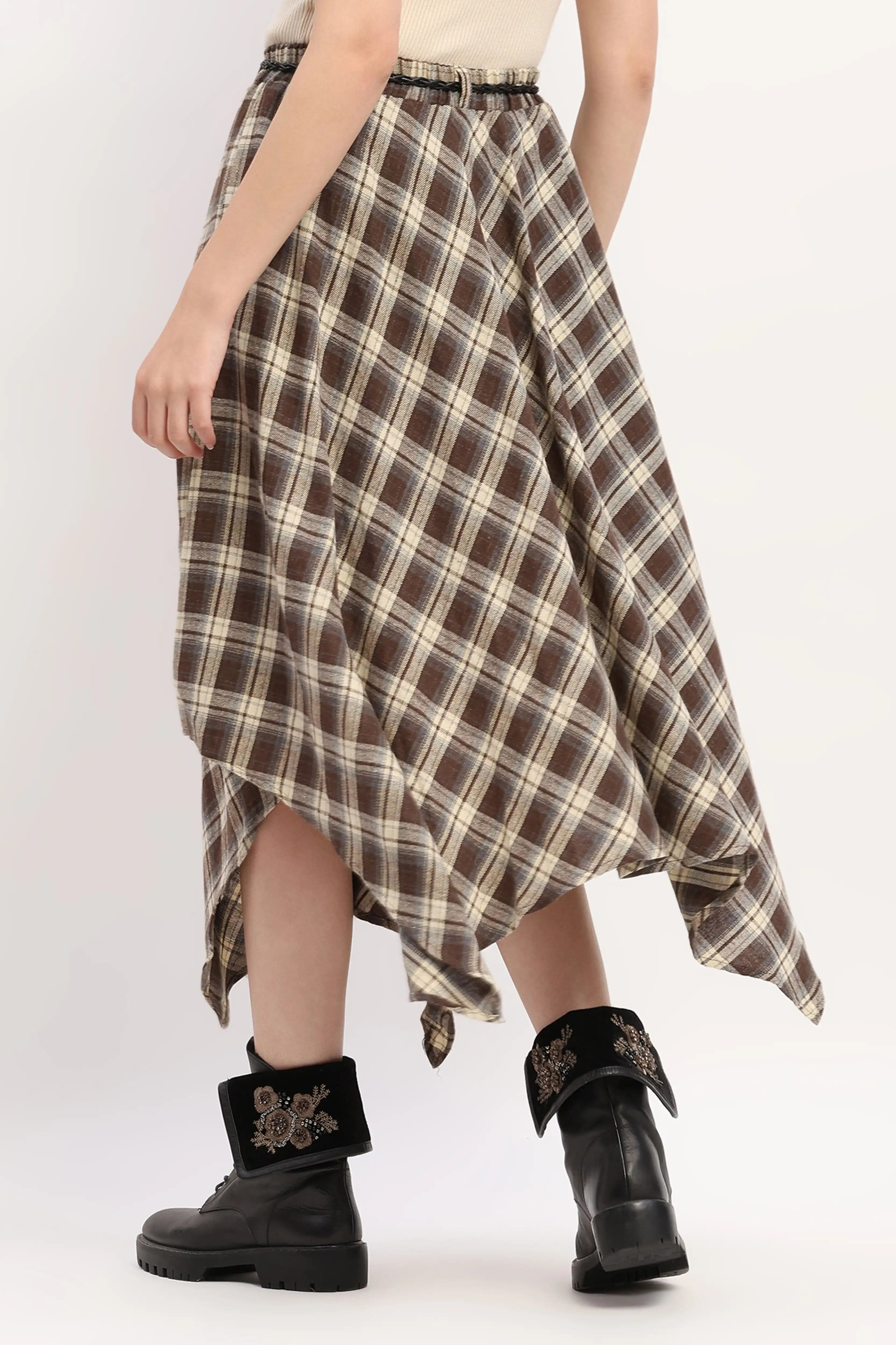 Chic Checked Asymmetric Flared Skirt