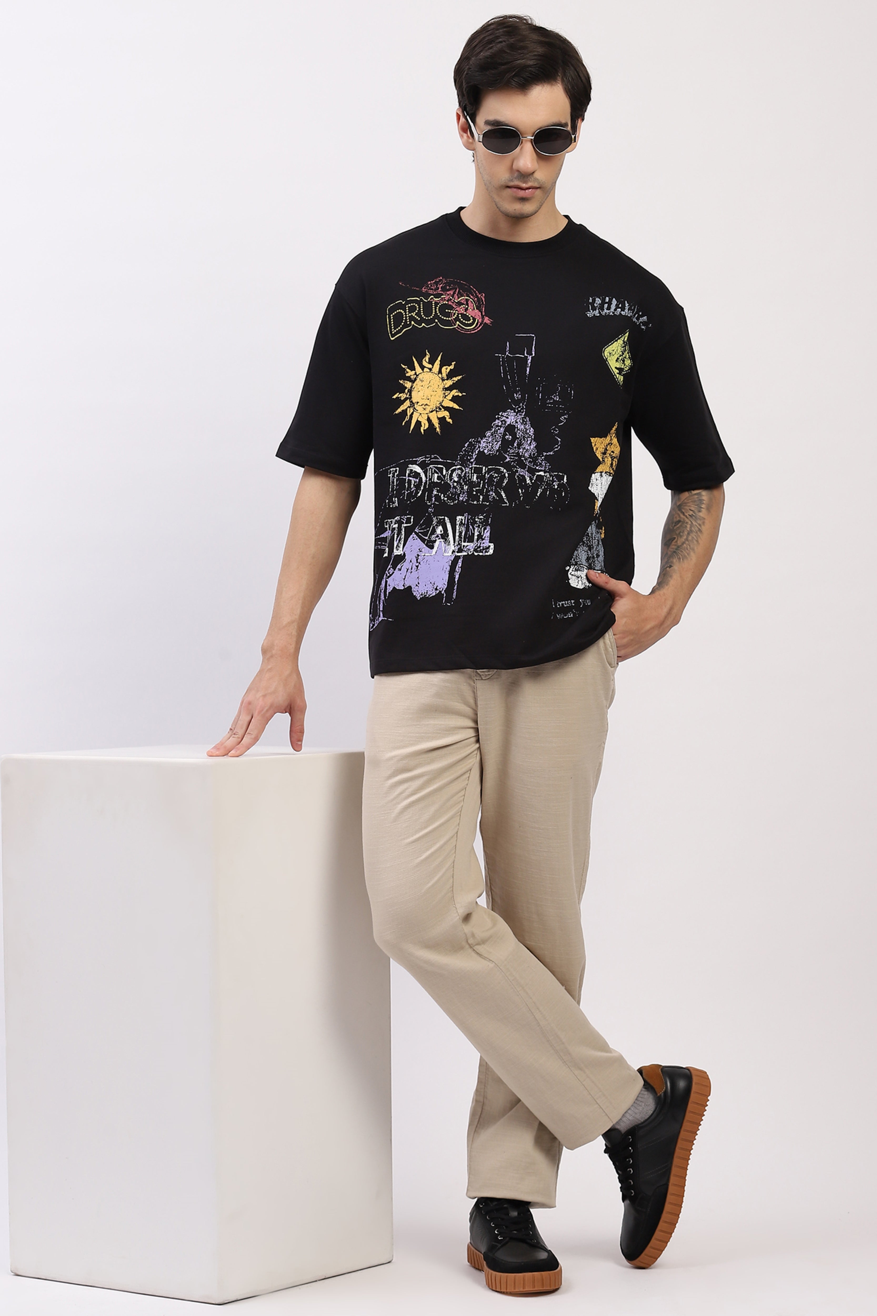 Black Oversized Modern Art Print T-Shirt
